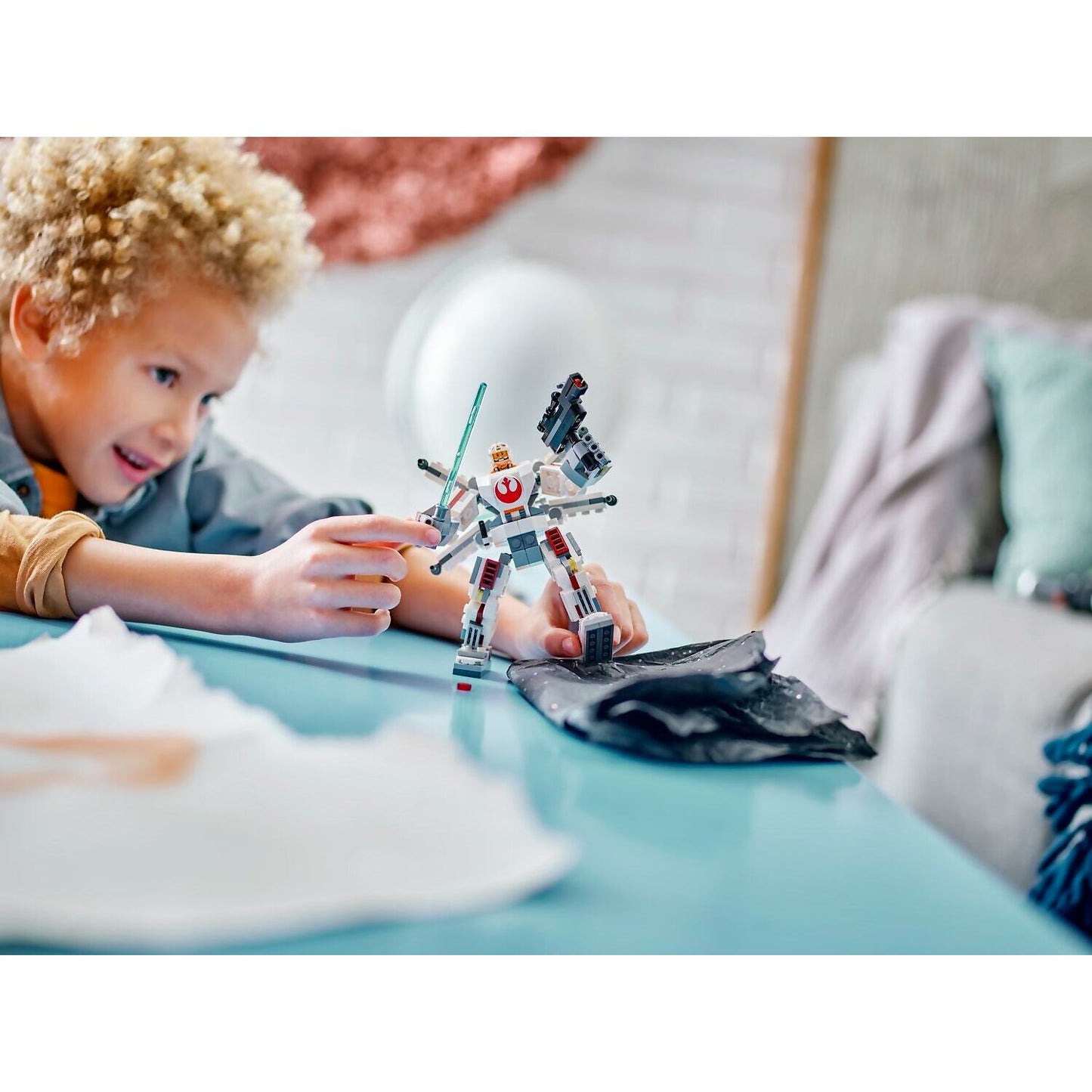 LEGO 75390 Luke Skywalker X-Wing Mech - Star Wars