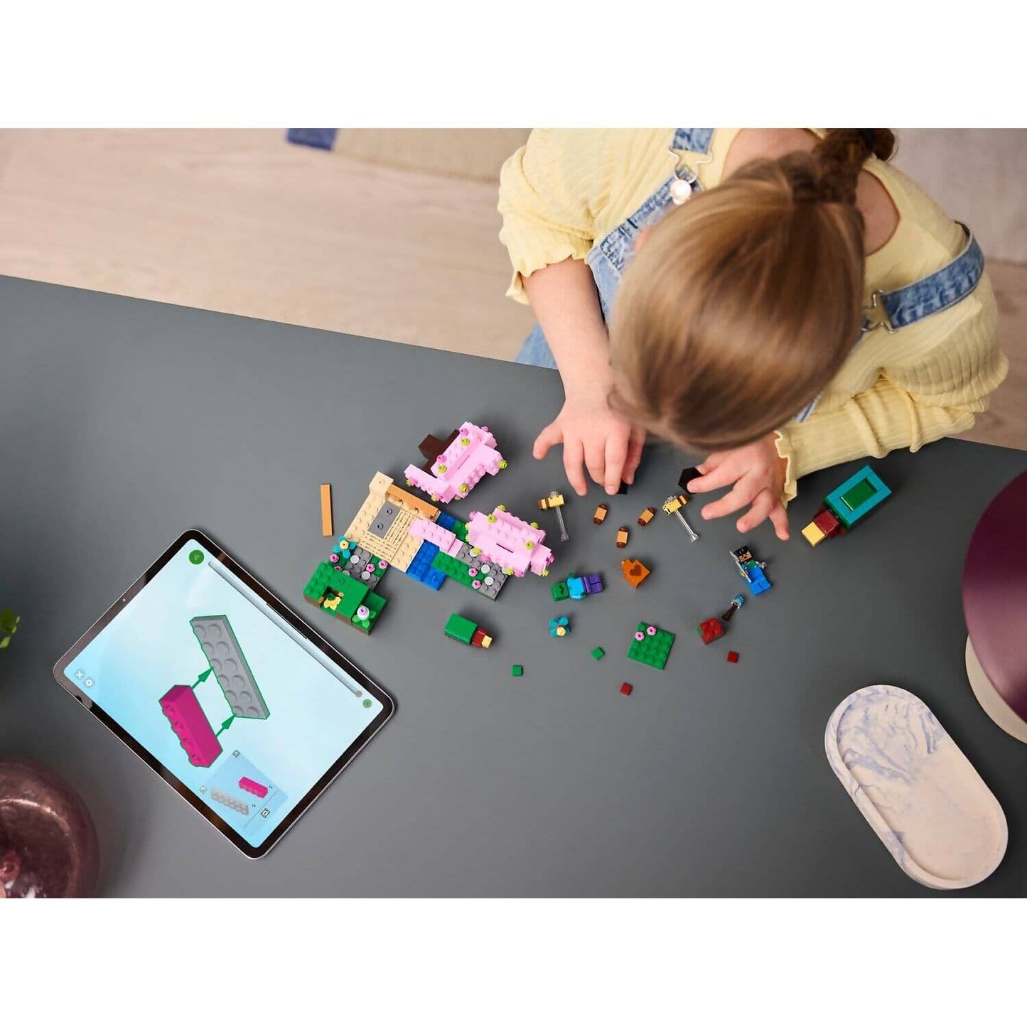 LEGO 21260 The Cherry Blossom Garden - Minecraft