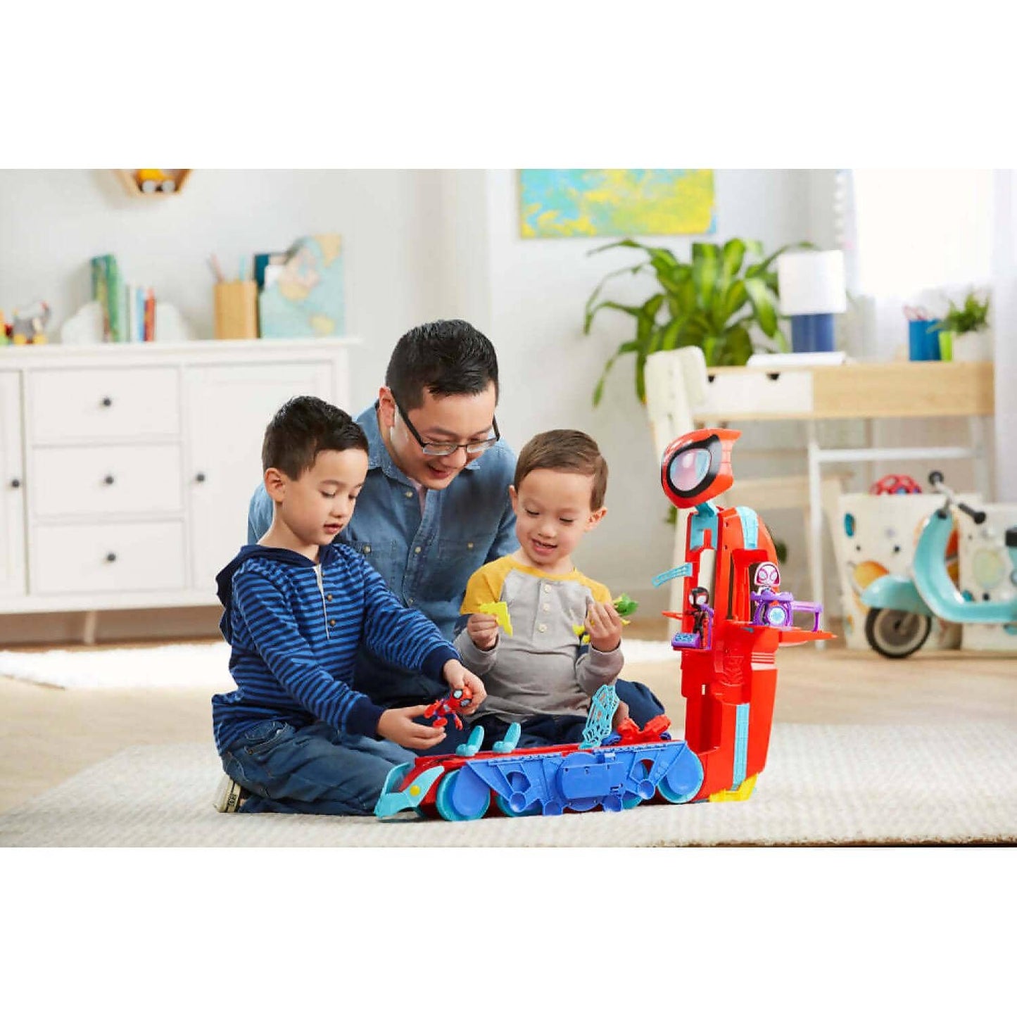 Marvel - Spidey And His Amazing Friends Spider Crawl-r 2-in-1 Deluxe Headquarters Playset - Hasbro