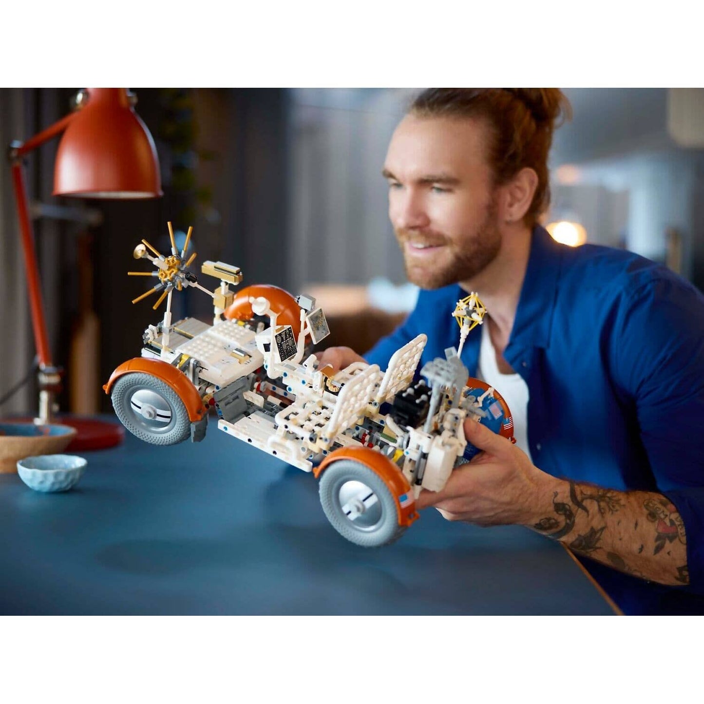 LEGO 42182 NASA Apollo Lunar Roving Vehicle - LRV - Technic