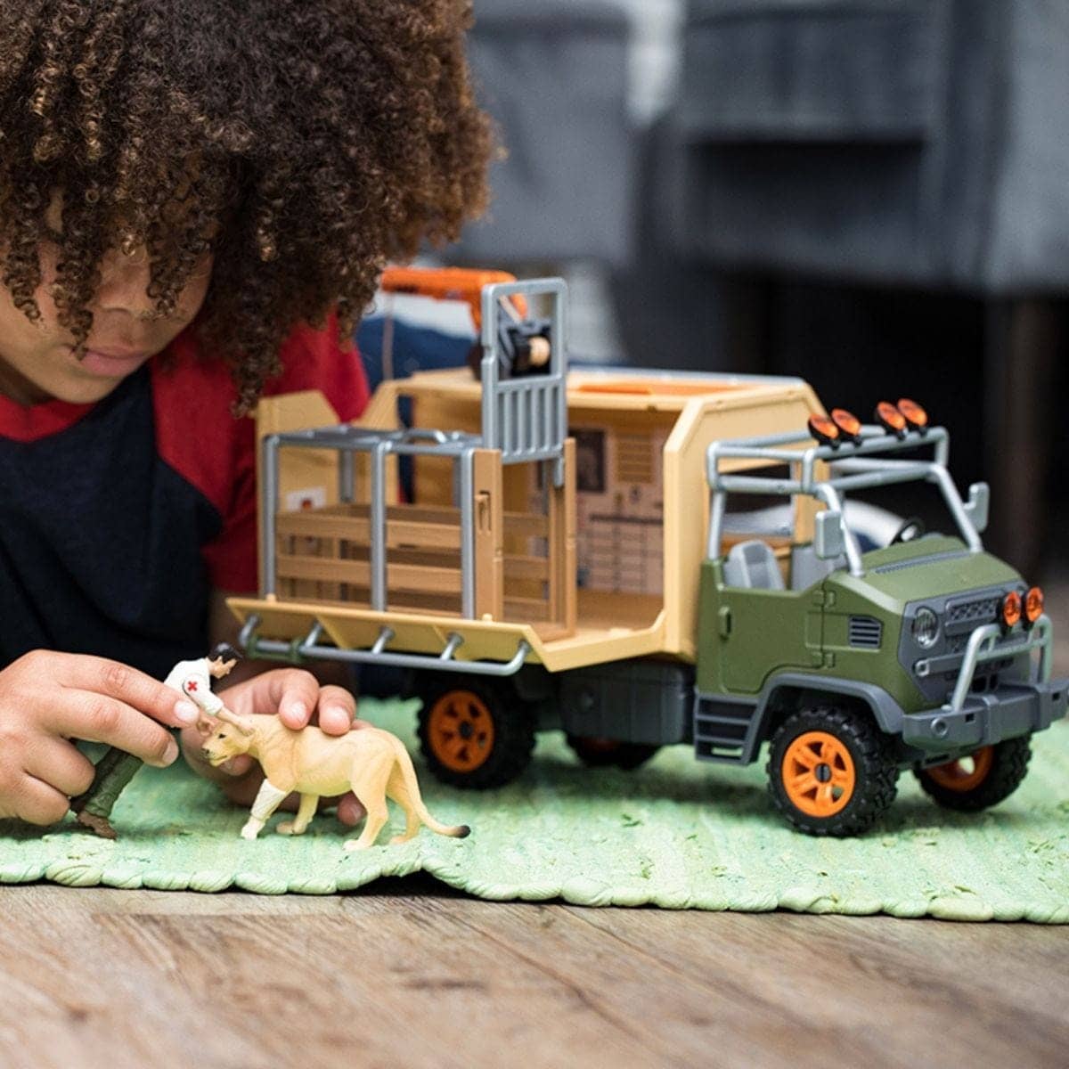Schleich - Animal Rescue Large Truck Wildlife Animal Figurine Playset Animal Playset