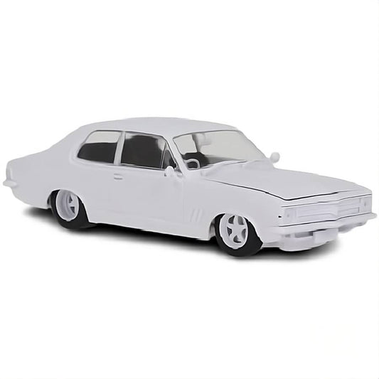 DDA Collectibles 1:24 Scale - Torana LC V8 Custom Sealed Body Opening Bonnet with Engine - Plastic Diecast Model Kit