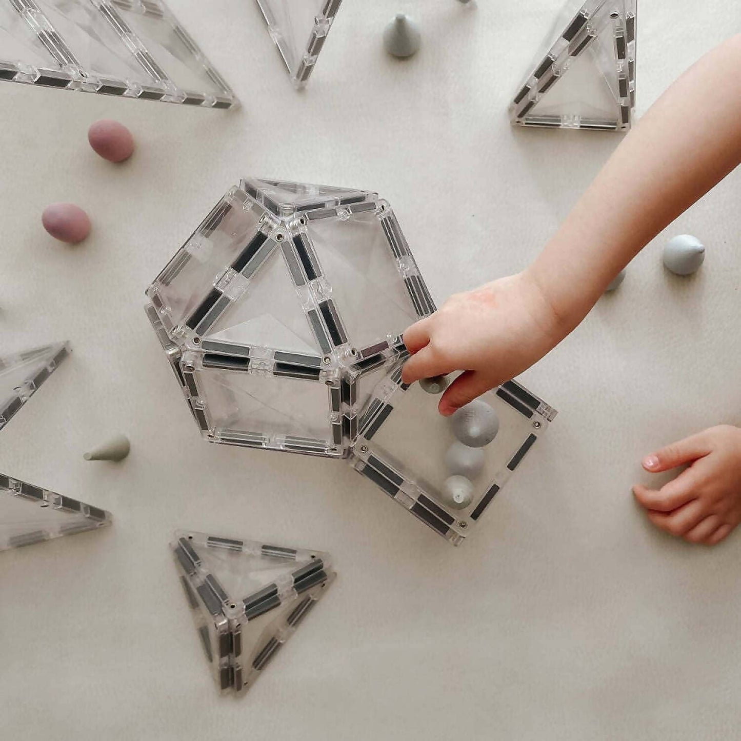 Connetix - Magnetic Tiles Clear Pack 34pc