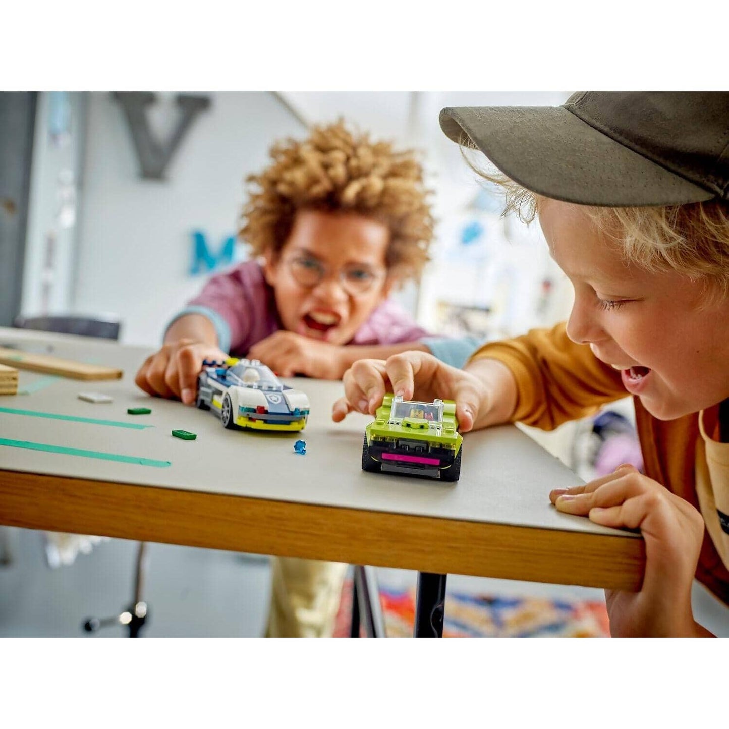 LEGO 60415 Police Car and Muscle Car Chase - City