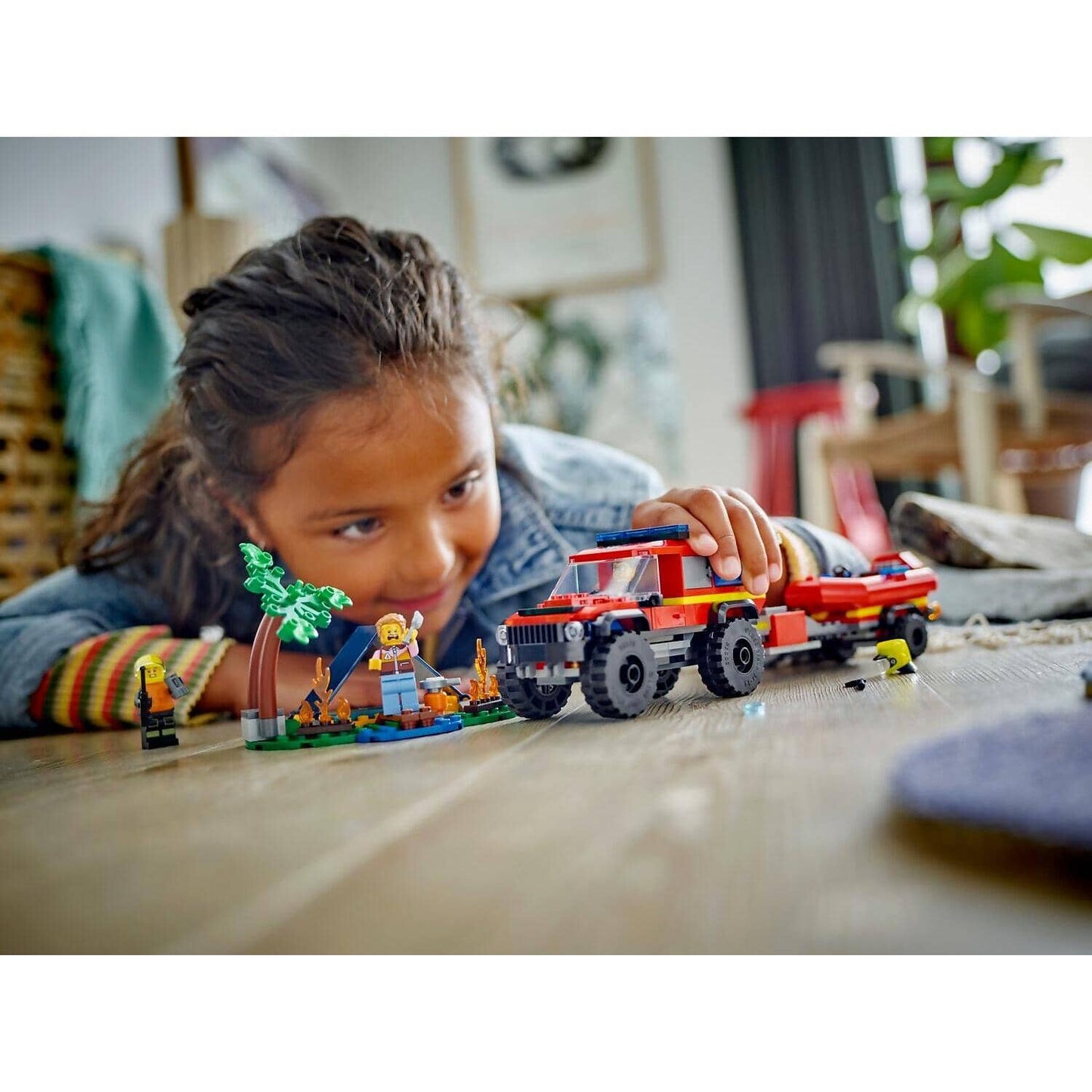 LEGO 60412 4x4 Fire Truck with Rescue Boat - City