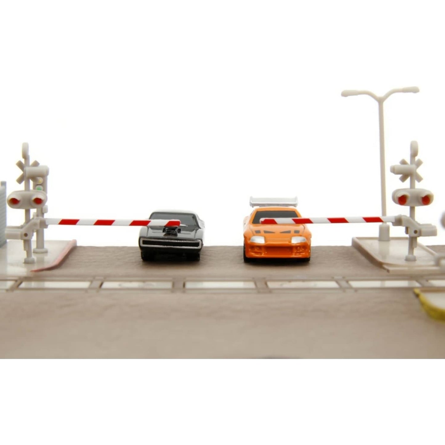 Jada Toys - Fast & Furious Nano Train Scene Scale Diecast Set