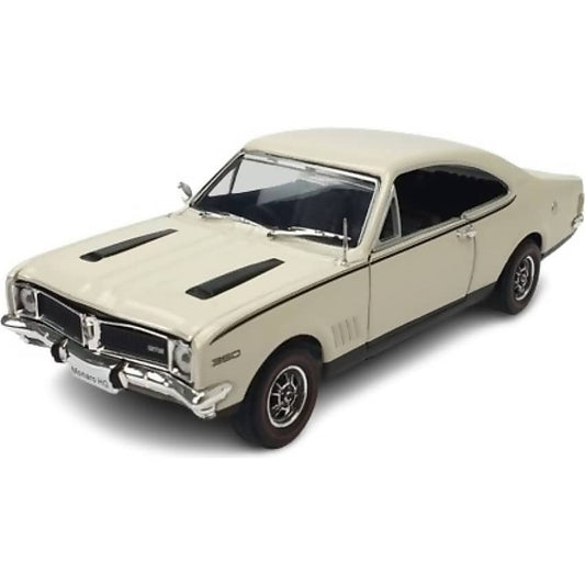 DDA Collectibles 1:32 Scale - 1970 White Holden Monaro HG GTS 350 - Diecast Model