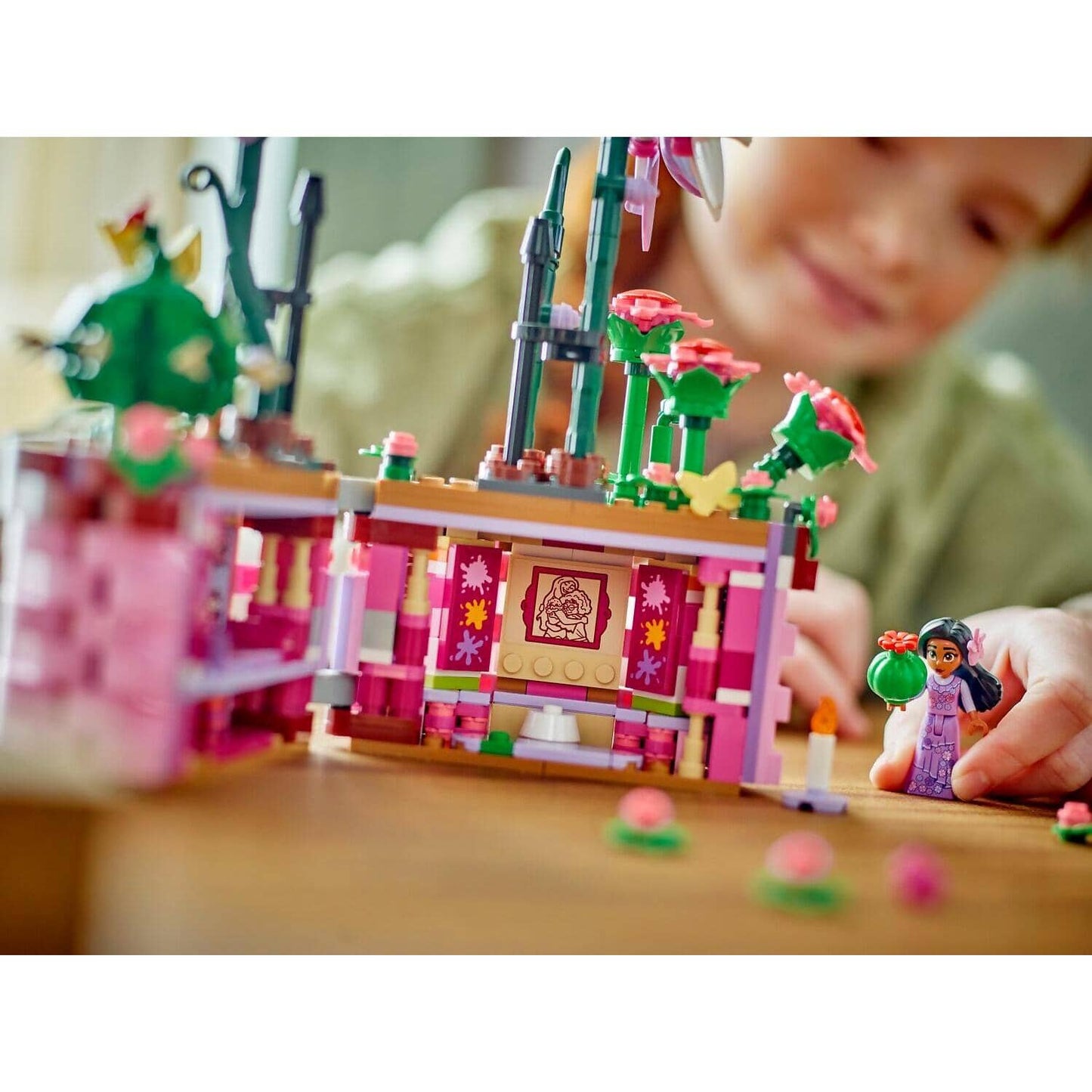 LEGO 43237 Isabela's Flowerpot - Disney