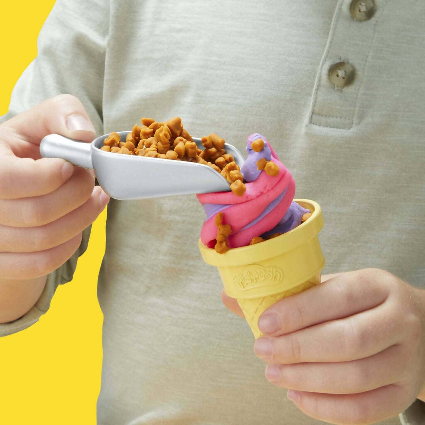 Play-Doh - Rainbow Swirl Ice Cream Playset