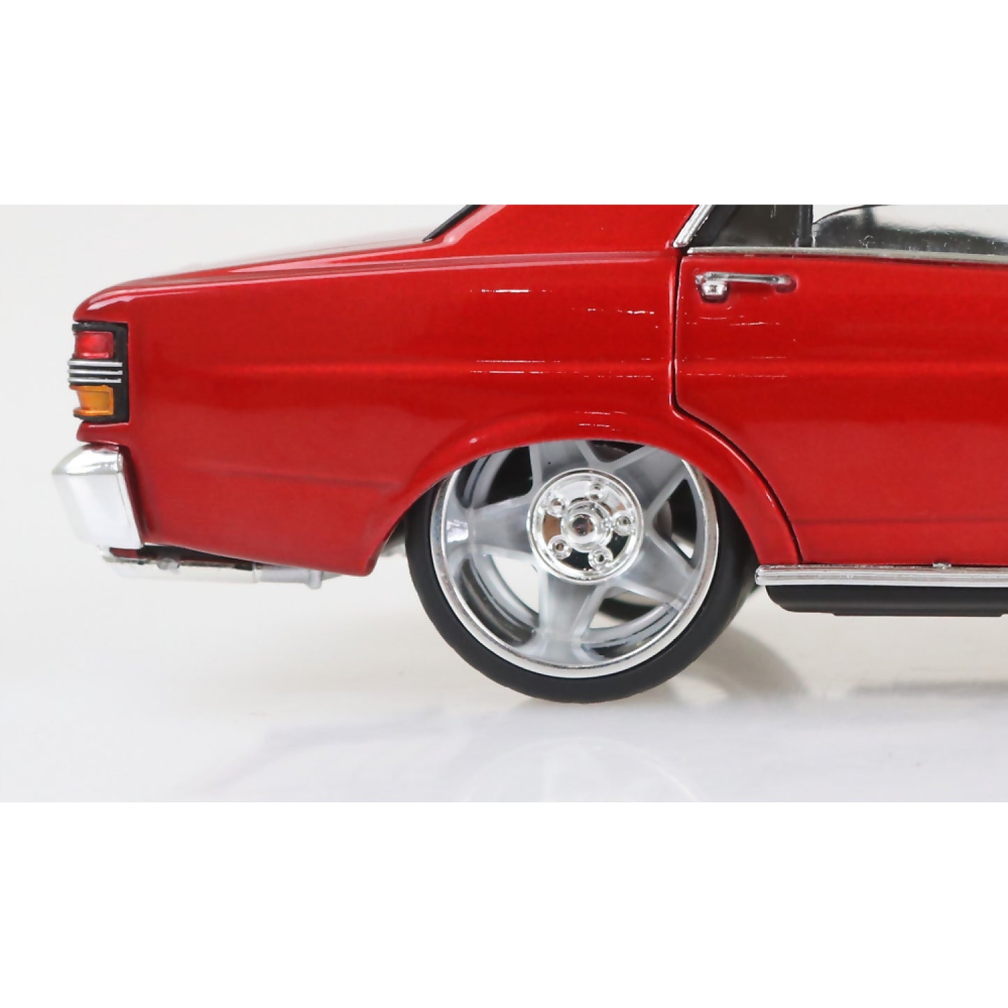 DDA Collectibles 1:24 Scale - Candy Red XY Ford Falcon Custom with Super Charged Barra Engine - Diecast Model