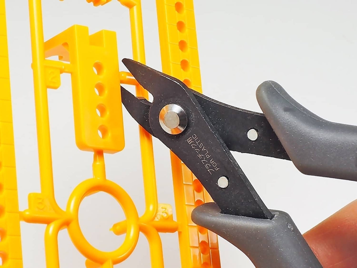 Tamiya Modeler's Side Cutter Gray