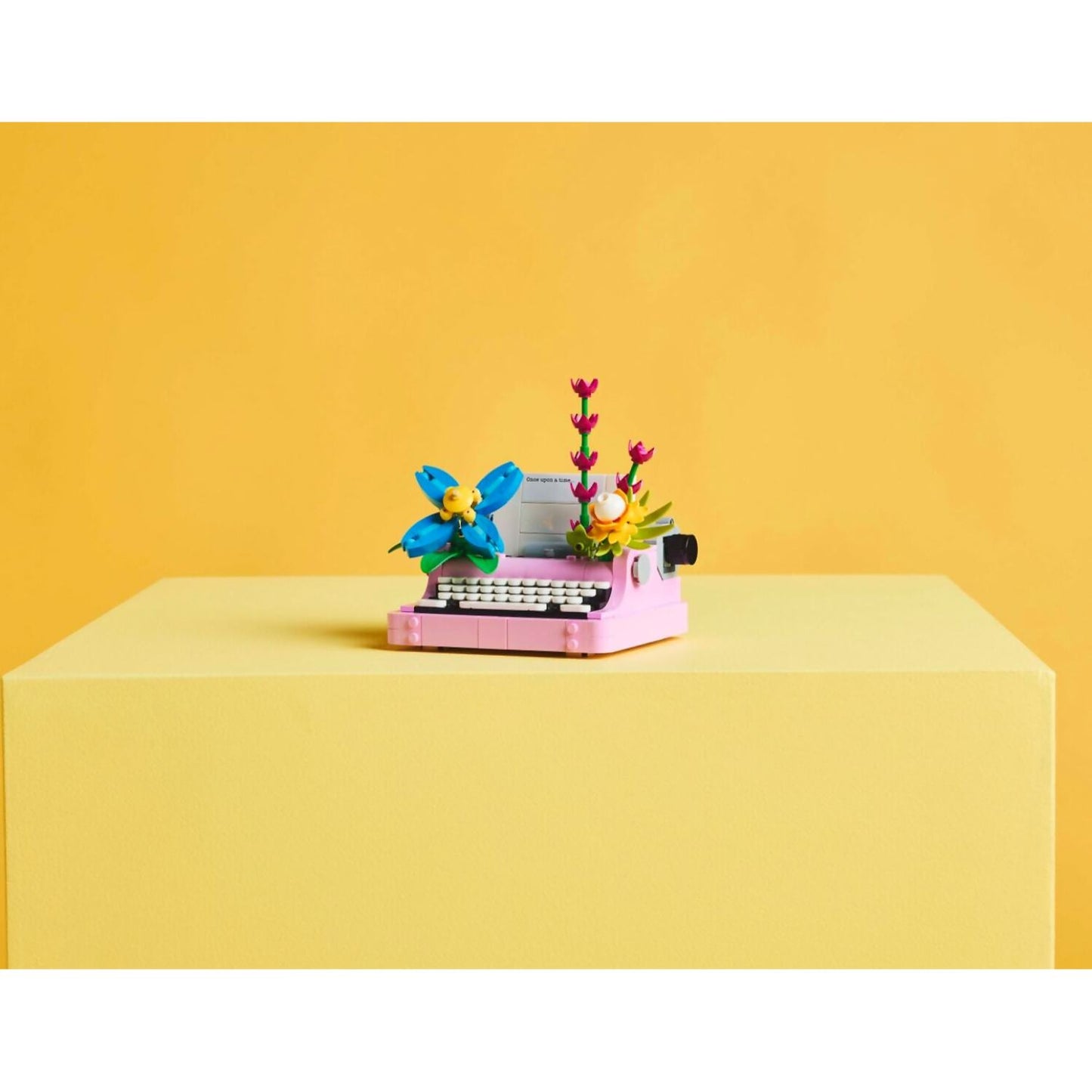 LEGO 31169 Typewriter With Flowers - LEGO Creator 3-in-1