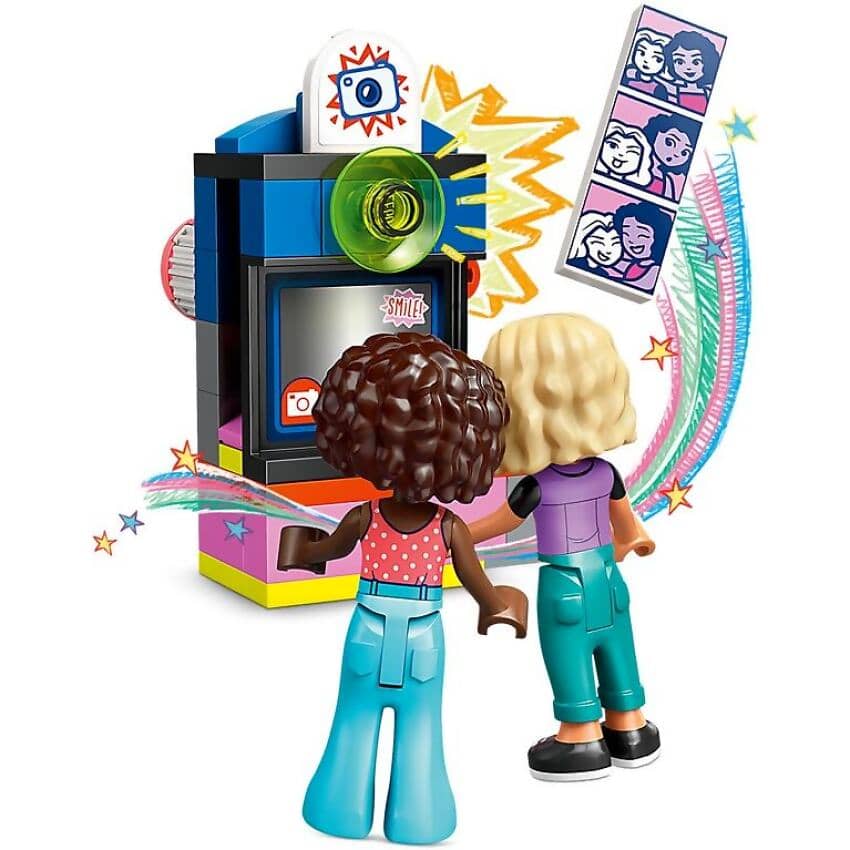LEGO 42662 Hair Salon And Accessories Store - LEGO Friends