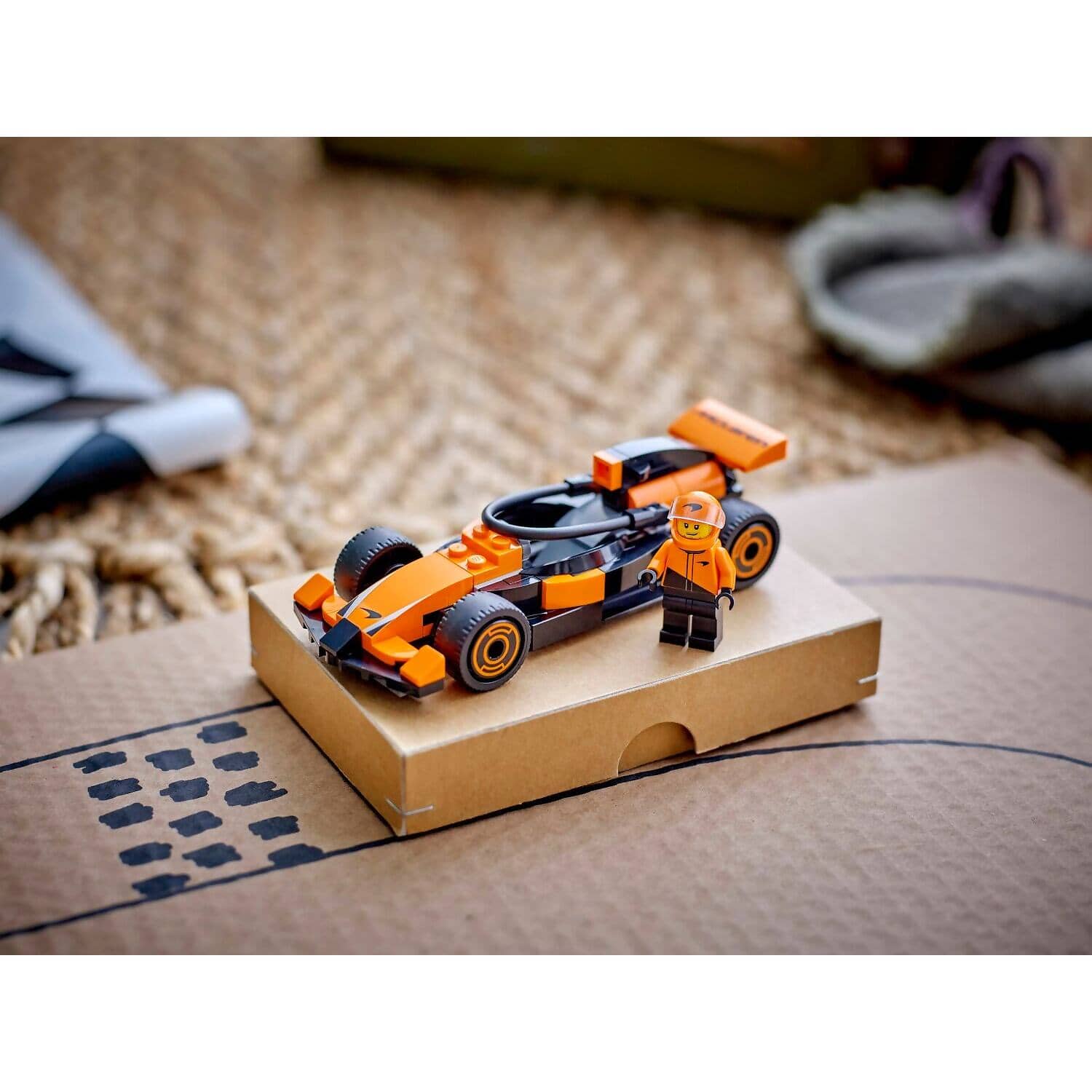LEGO 60442 F1 Driver with McLaren Race Car - City
