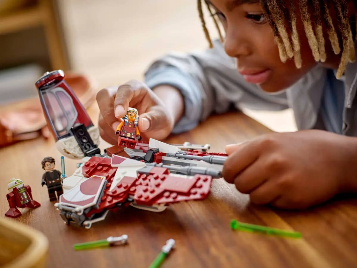 LEGO 75401 Ahsoka's Jedi Interceptor™ - Star Wars