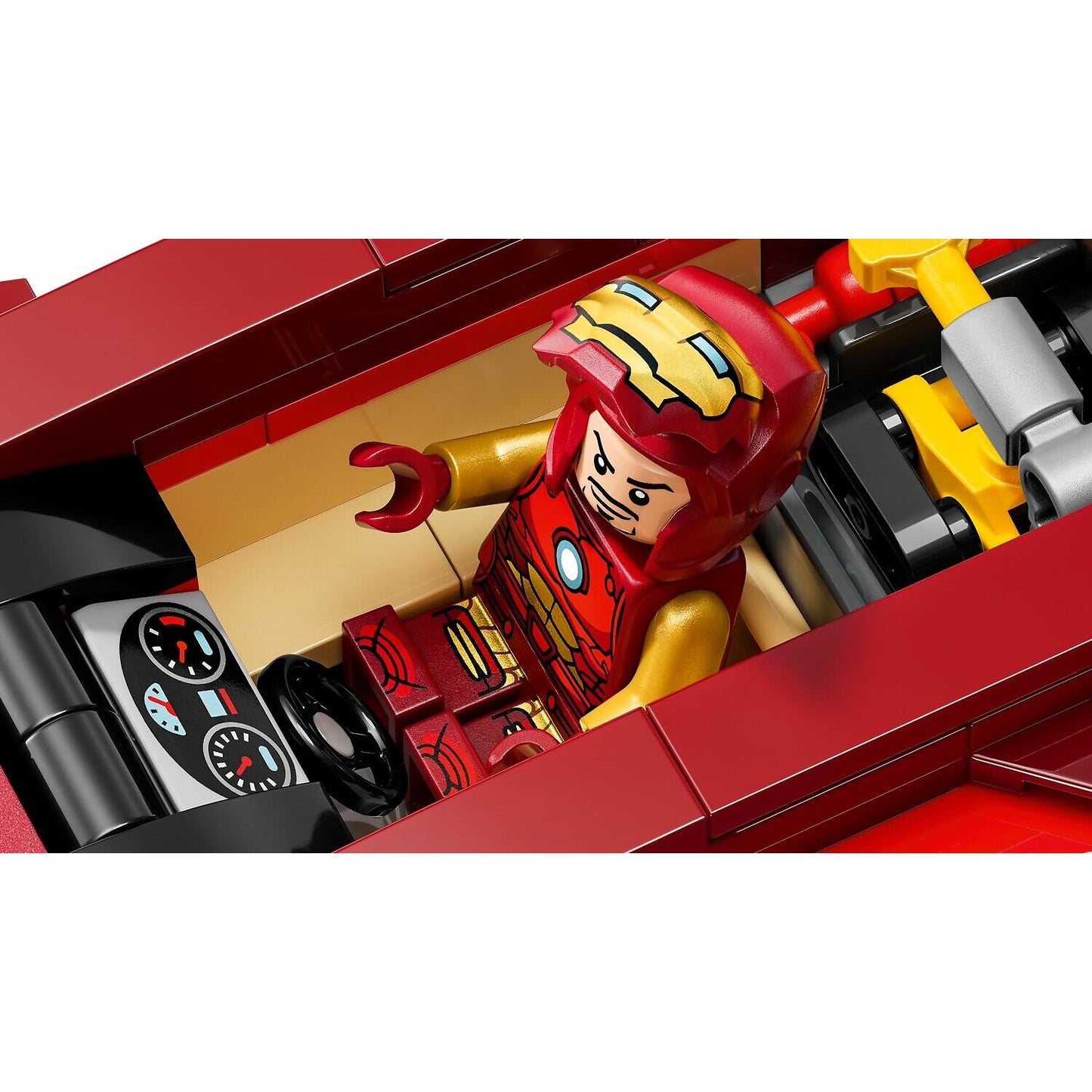 LEGO 76310 Iron Man Car & Black Panther vs. Red Hulk - Marvel Super Heroes