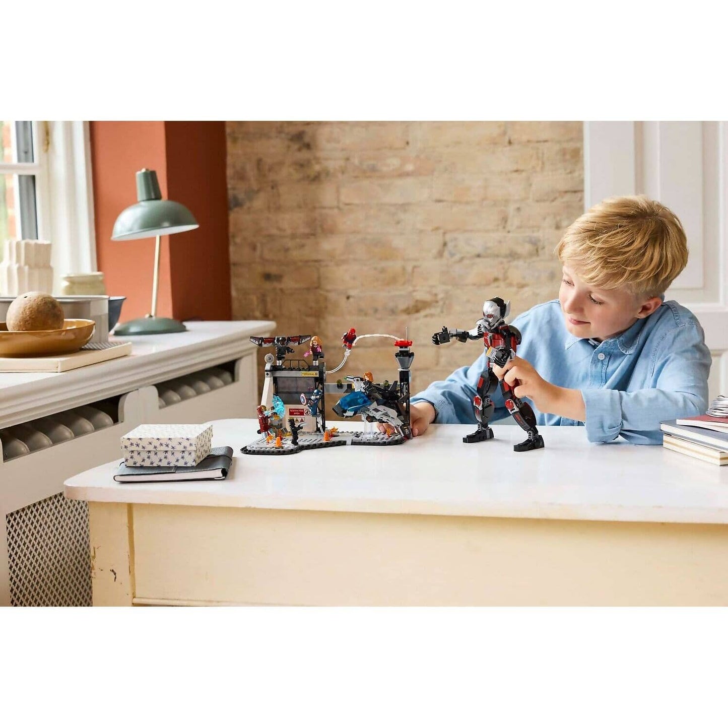 LEGO 76314 Captain America: Civil War Action Battle - Marvel Super Heroes