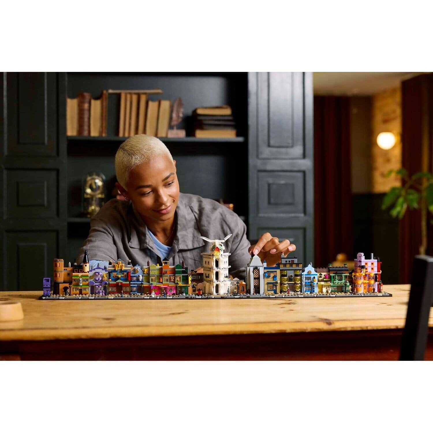 LEGO 76444 Diagon Alley Wizarding Shops - Harry Potter