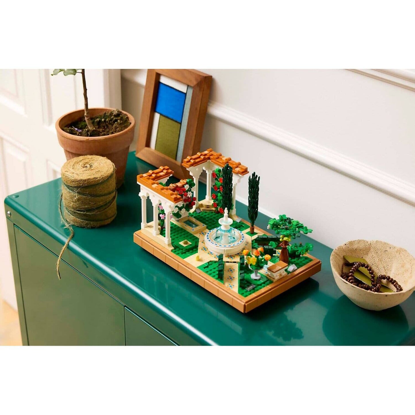 LEGO 10359 Fountain Garden - Icons