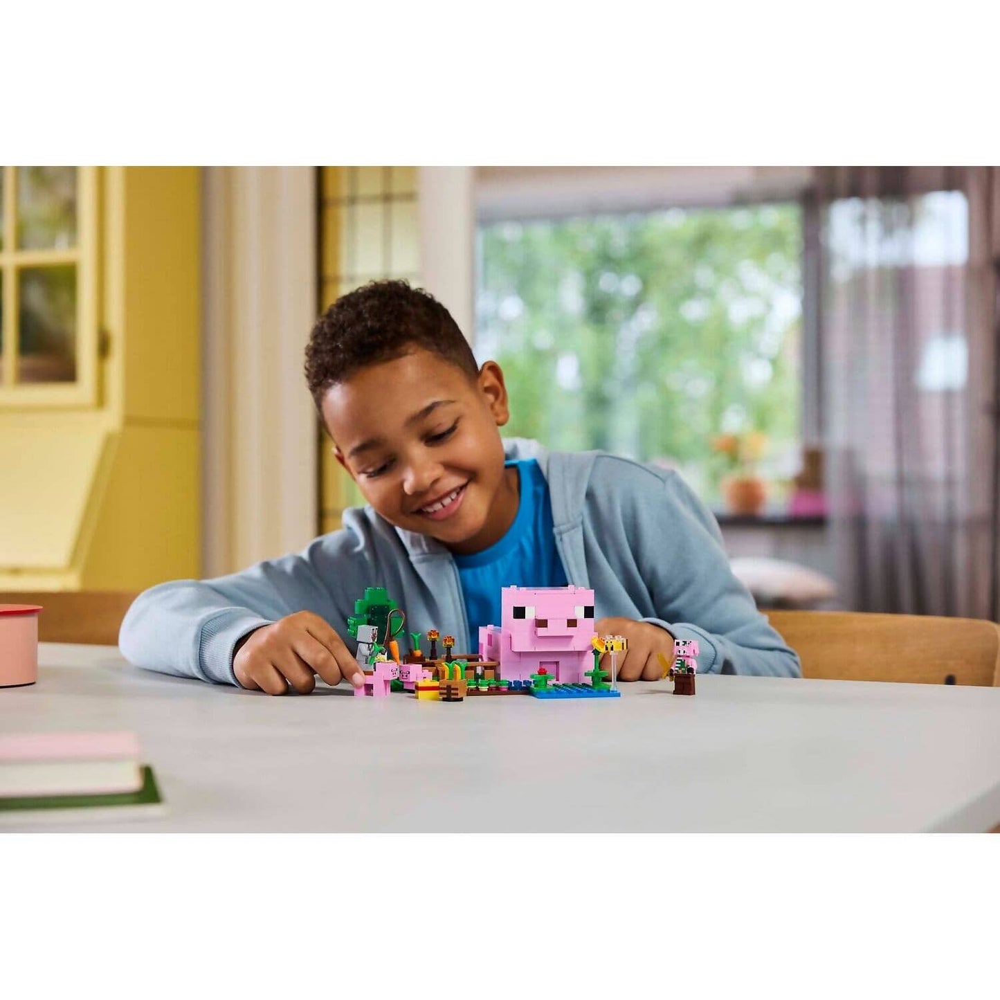 LEGO 21268 The Baby Pig House - Minecraft
