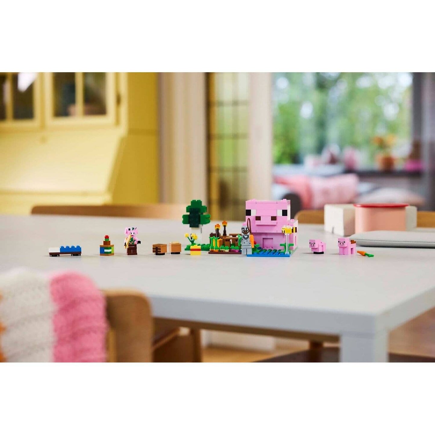 LEGO 21268 The Baby Pig House - Minecraft
