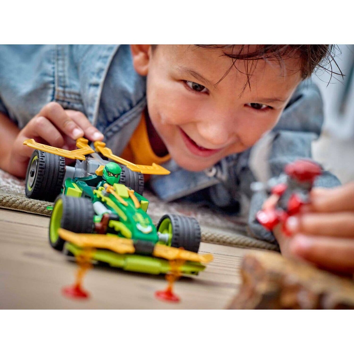 LEGO 71828 Lloyd's Pull-Back Race Car - Ninjago