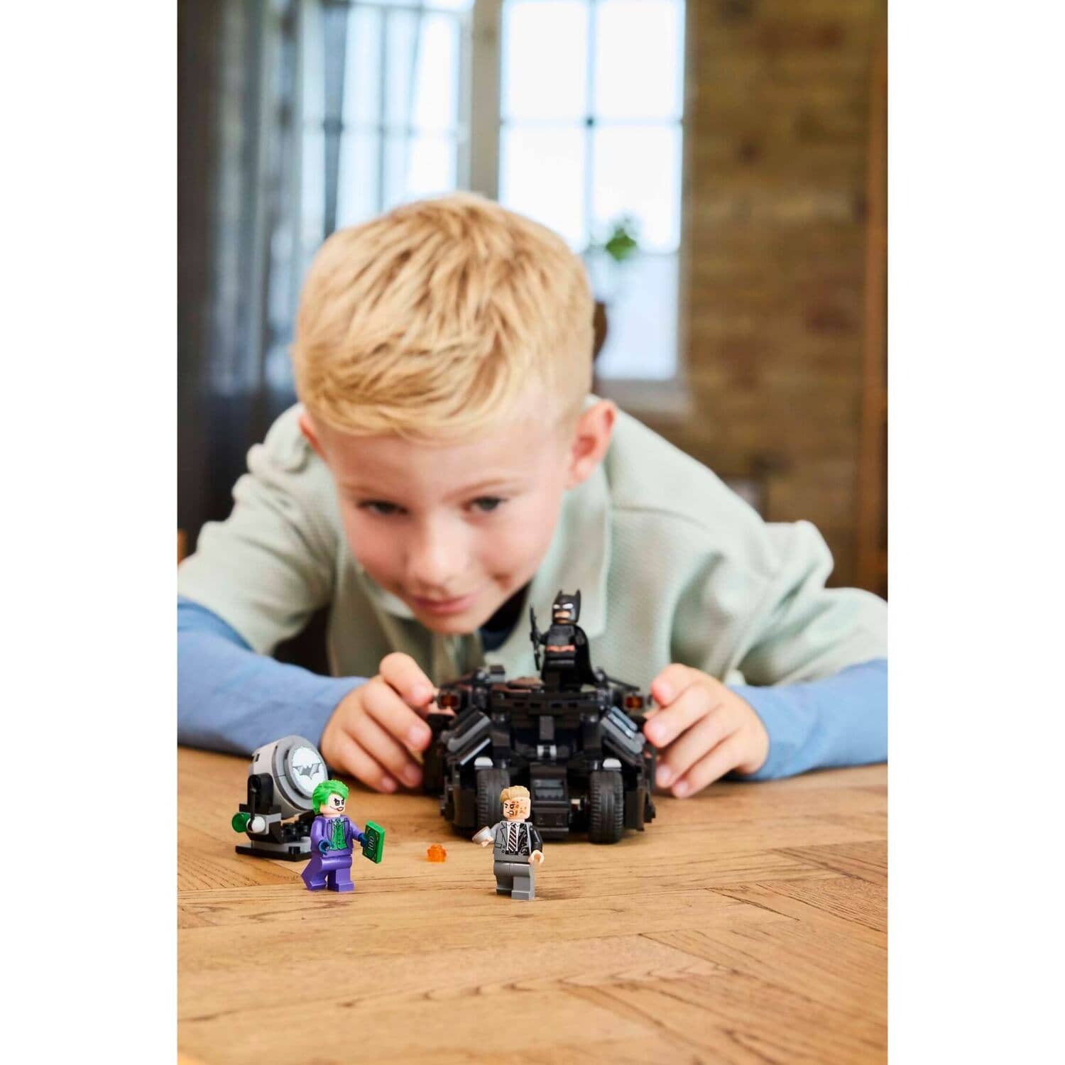 LEGO 76303 Batman Tumbler Vs. Two-face & The Joker - DC Super Heroes