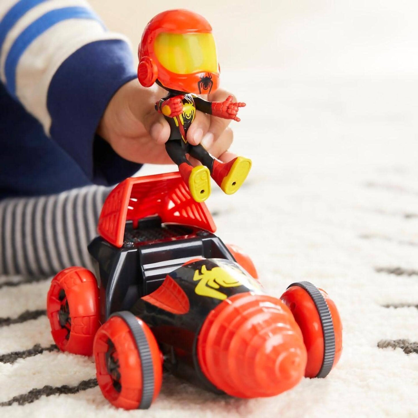 Marvel - Spidey And His Amazing Friends Web-spinners Miles With Drill Spinner Toy Car - Hasbro