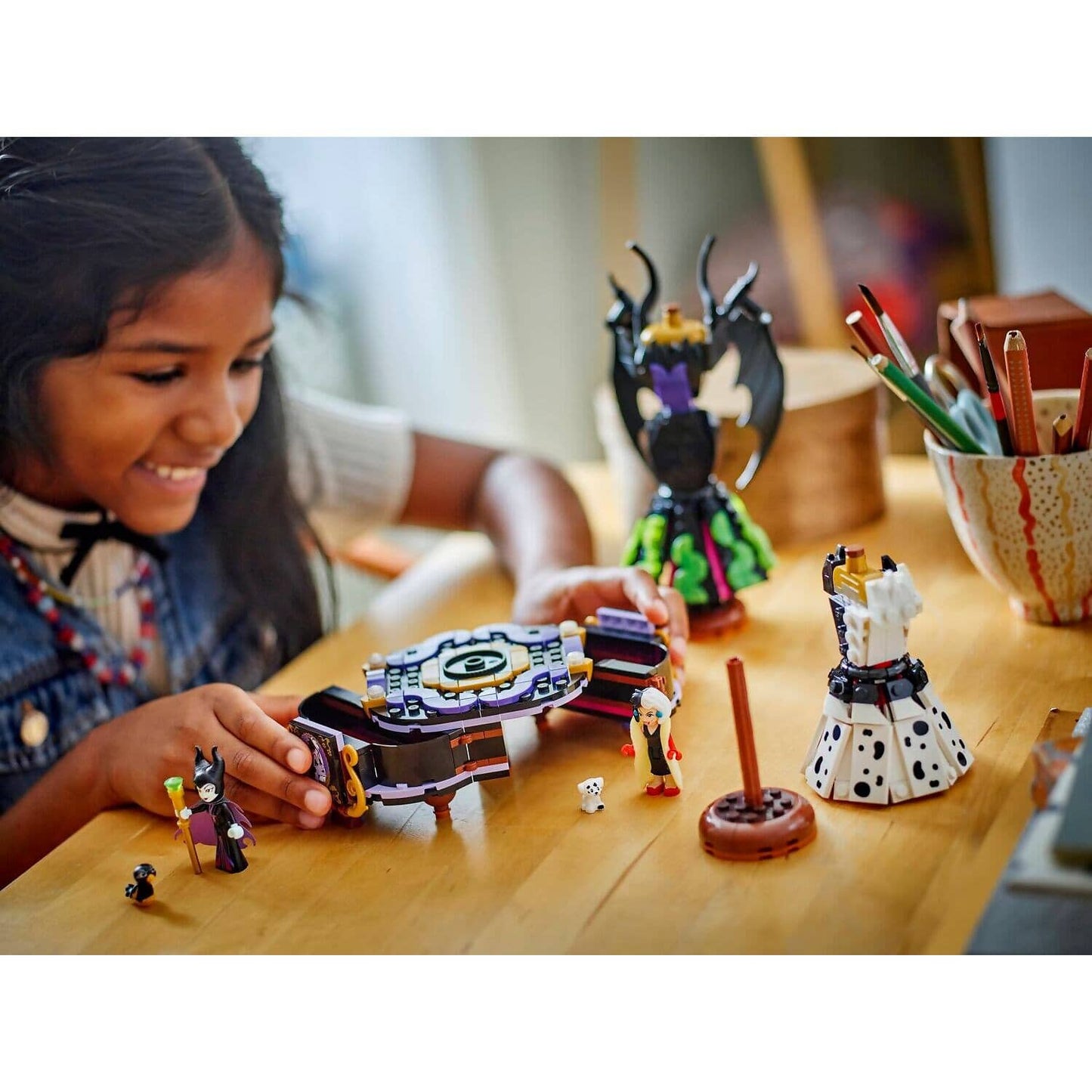 LEGO 43262 Maleficent's and Cruella De Vil's Dresses - Disney