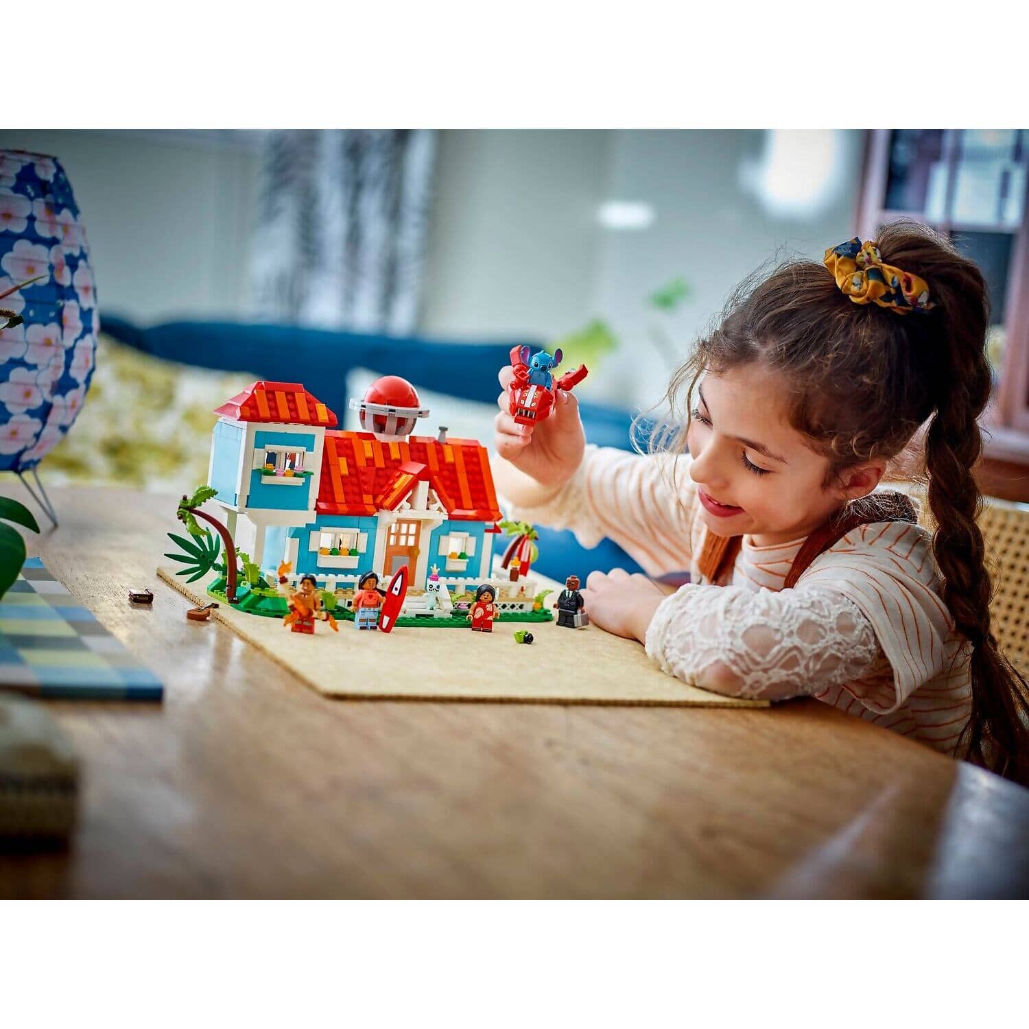 LEGO 43268 Lilo and Stitch Beach House - Disney