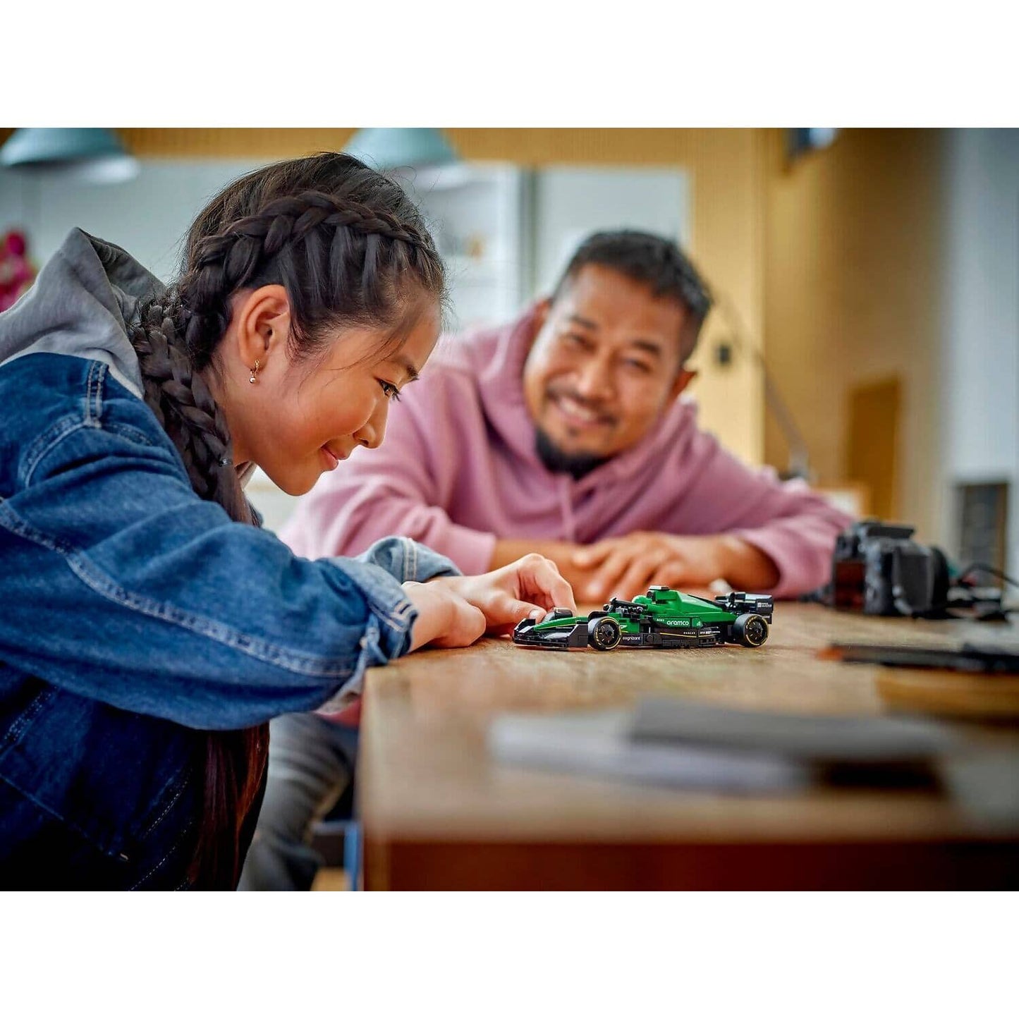 LEGO 77245 Aston Martin Aramco F1® AMR24 Race Car - Speed Champions