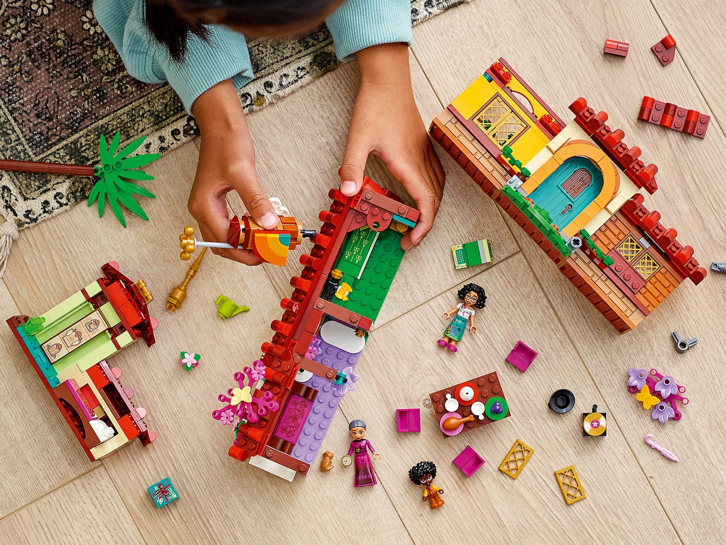 LEGO 43202 The Madrigal House - Disney Encanto