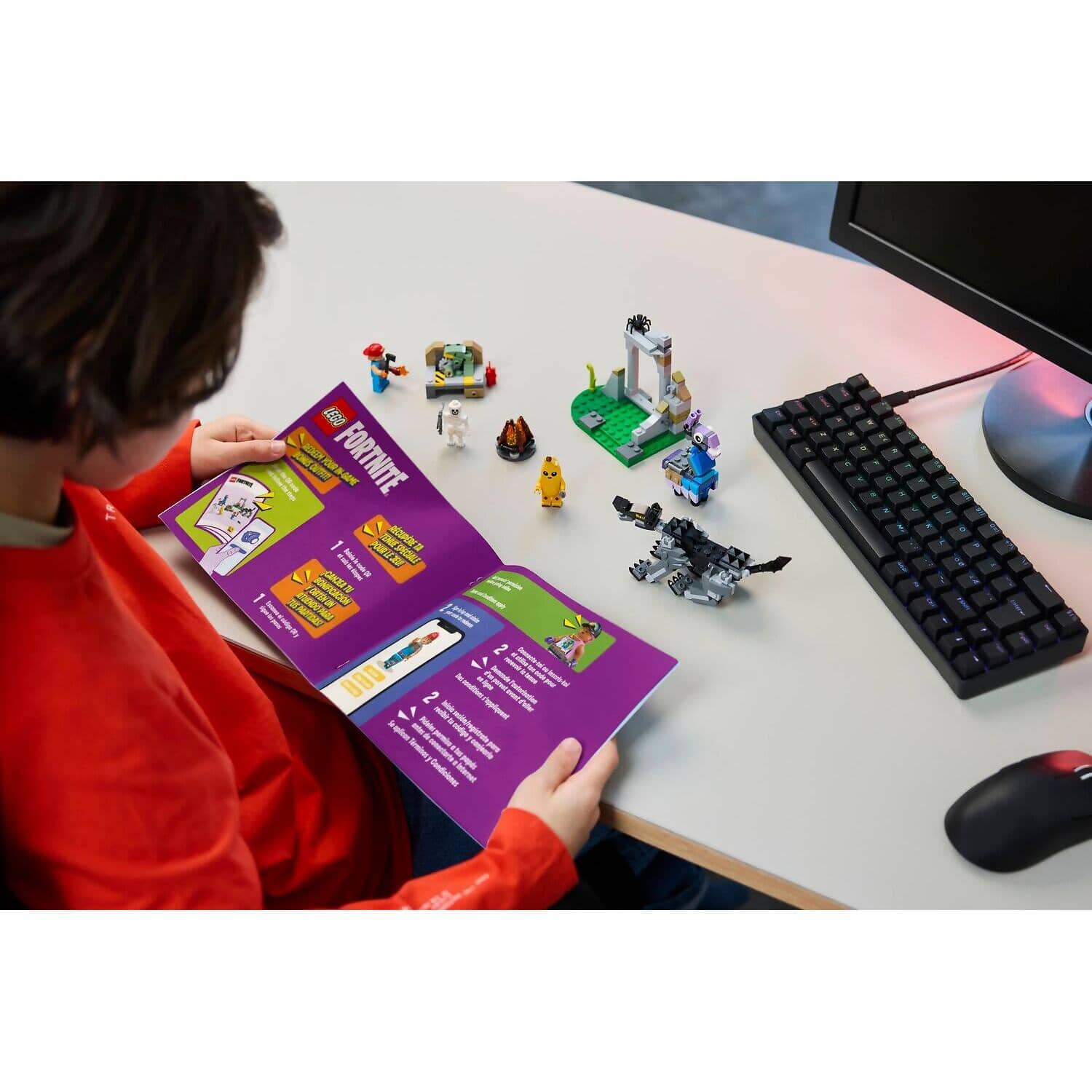 LEGO 77075 Peely & Sparkplug's Camp - Fortnite