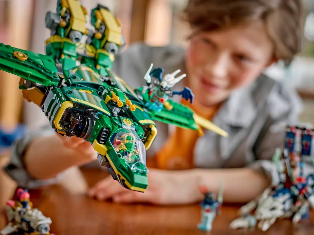 LEGO 71845 Lloyd s Jet Mech - Ninjago