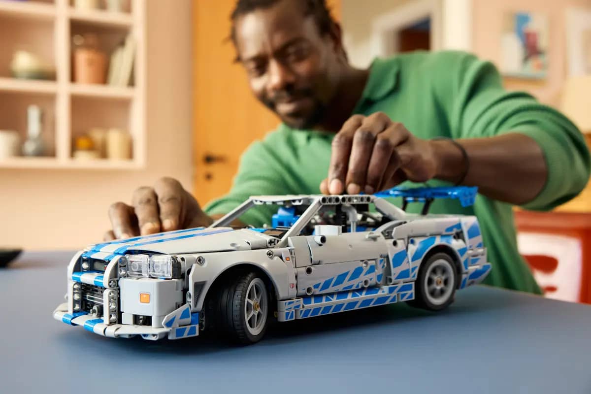 LEGO 42210 2 Fast 2 Furious Nissan Skyline GT-R (R34) Car - Technic