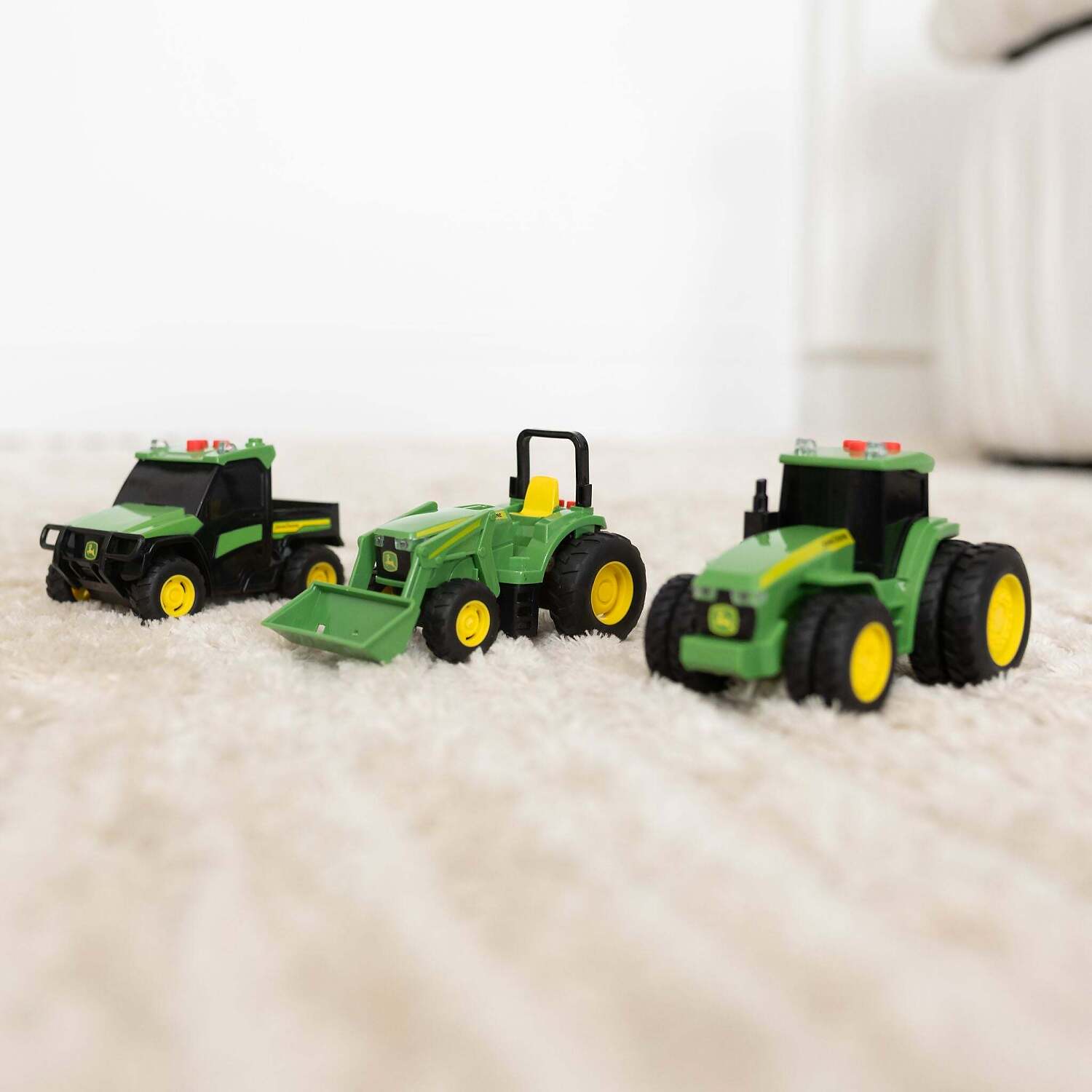 John Deere - Kids - Mini Farm Vehicles 3pk with Lights & Sounds!