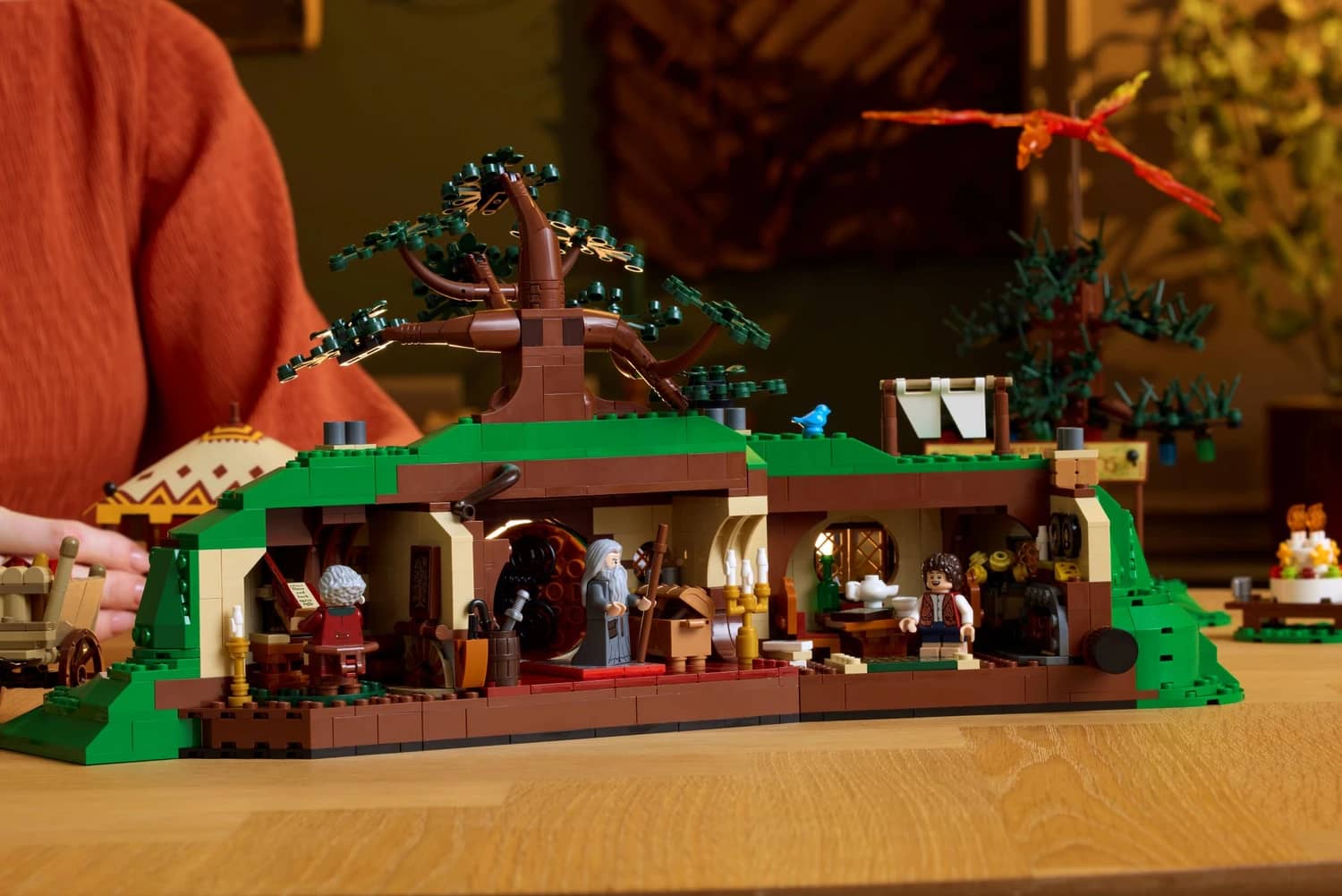 LEGO 10354 The Lord of the Rings: The Shire - ICONS
