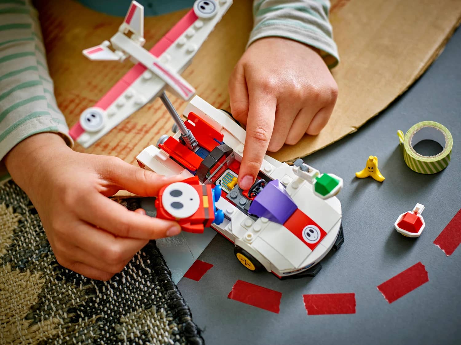 LEGO 72045 Mario Kart - Shy Guy & P-Wing - Super Mario