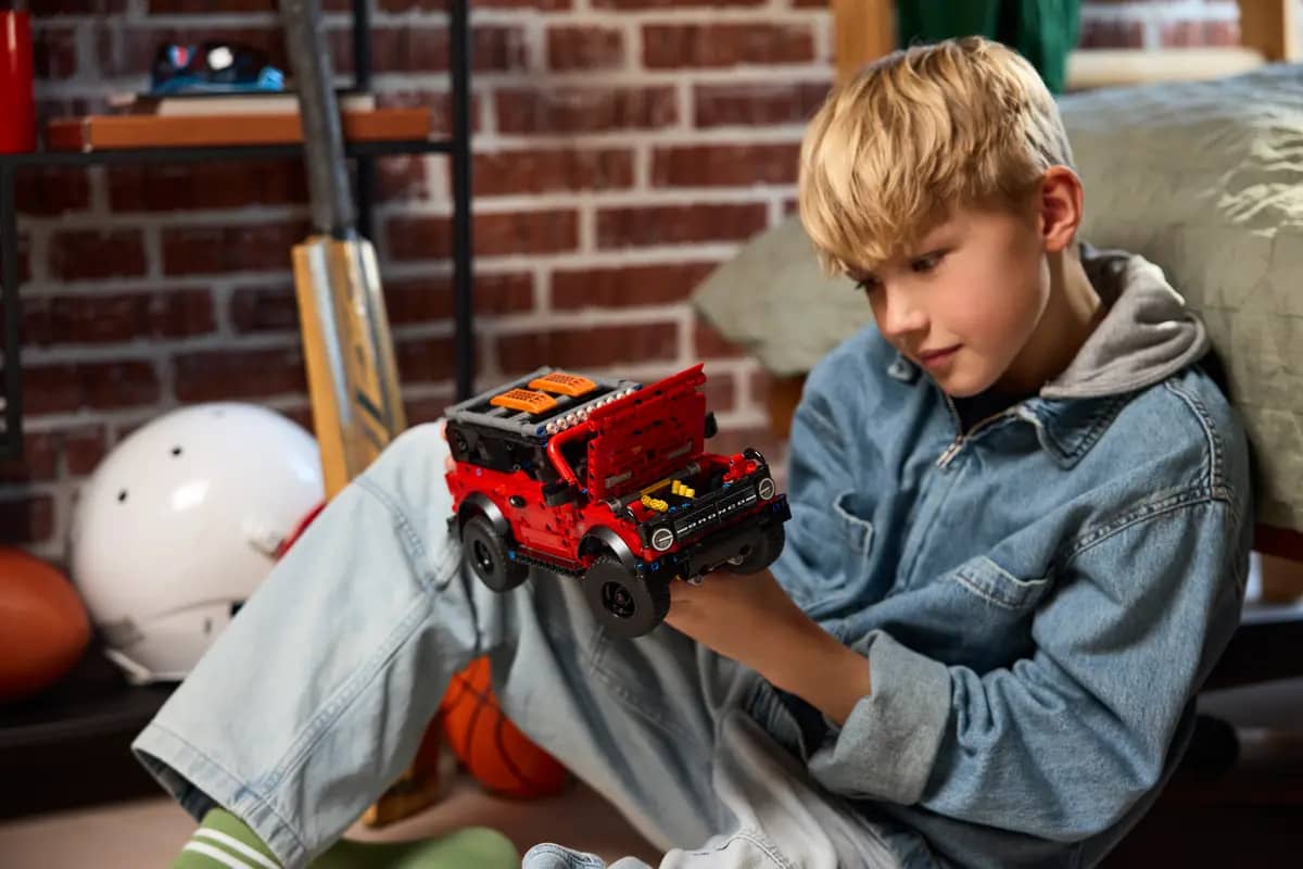 LEGO 42213 Ford Bronco SUV - Technic