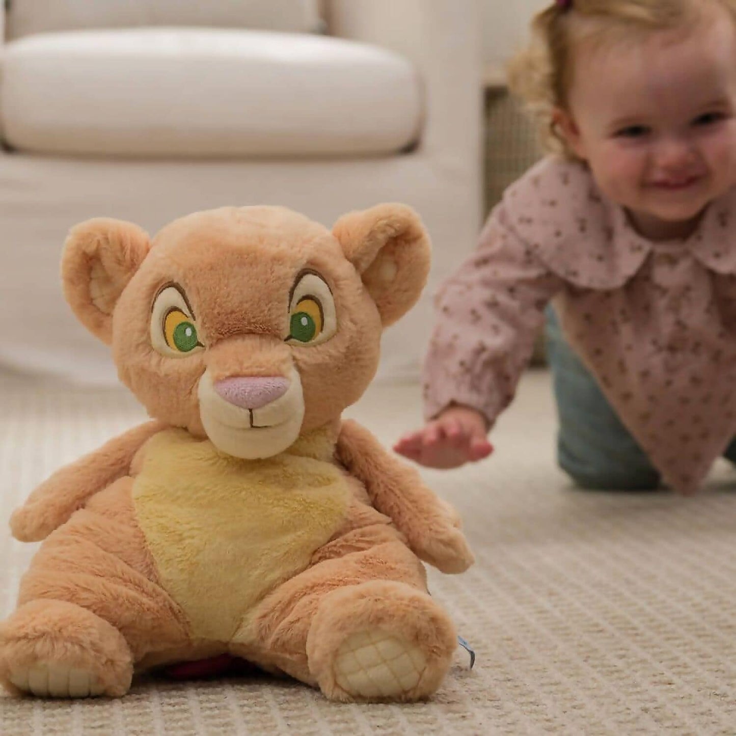 Disney - Oh So Snuggly Nala - Jasnor