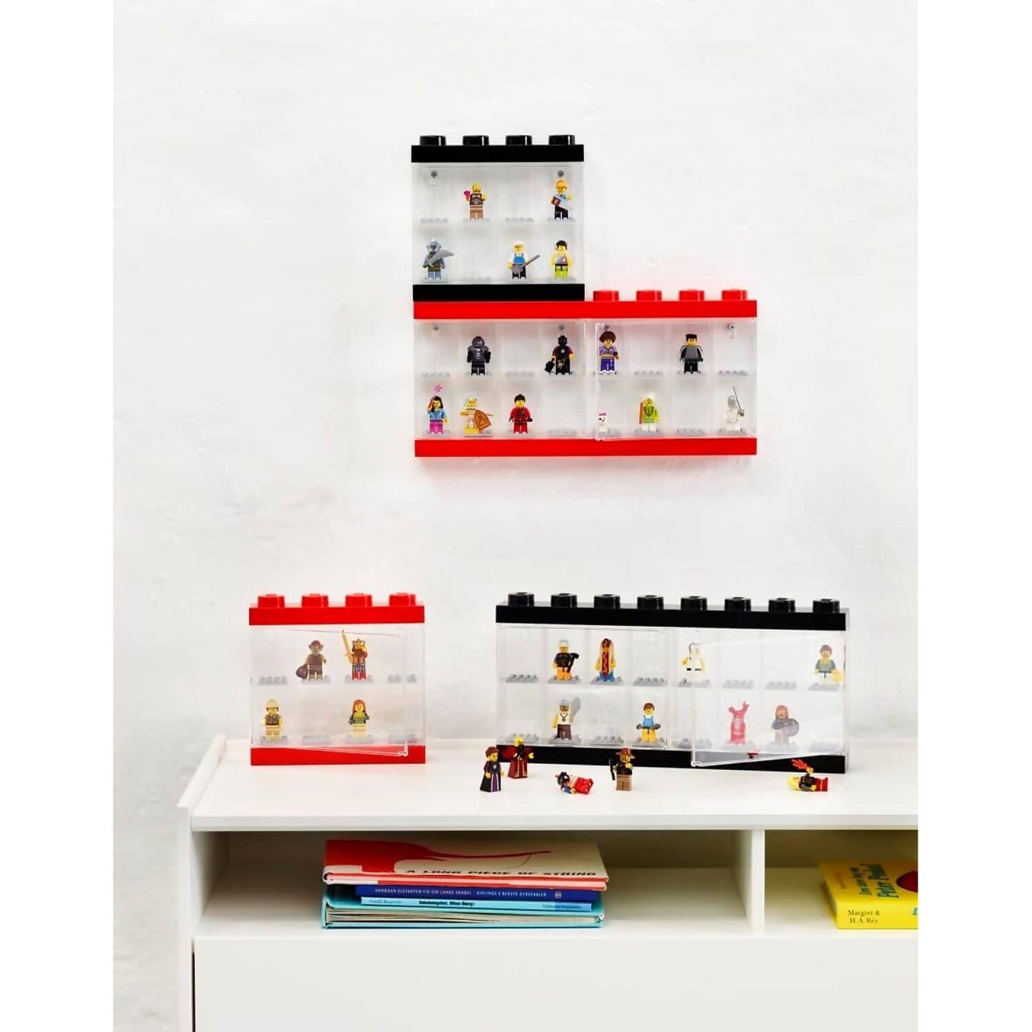 LEGO Minifigure Display Case 16 Black - Room Copenhagen