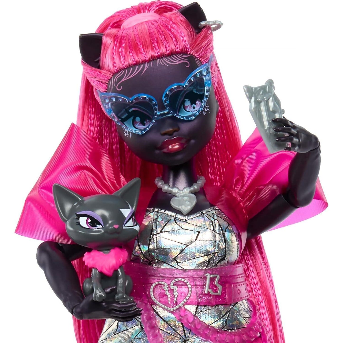Monster High - Catty Noir Fashion Doll & Accessories - Mattel