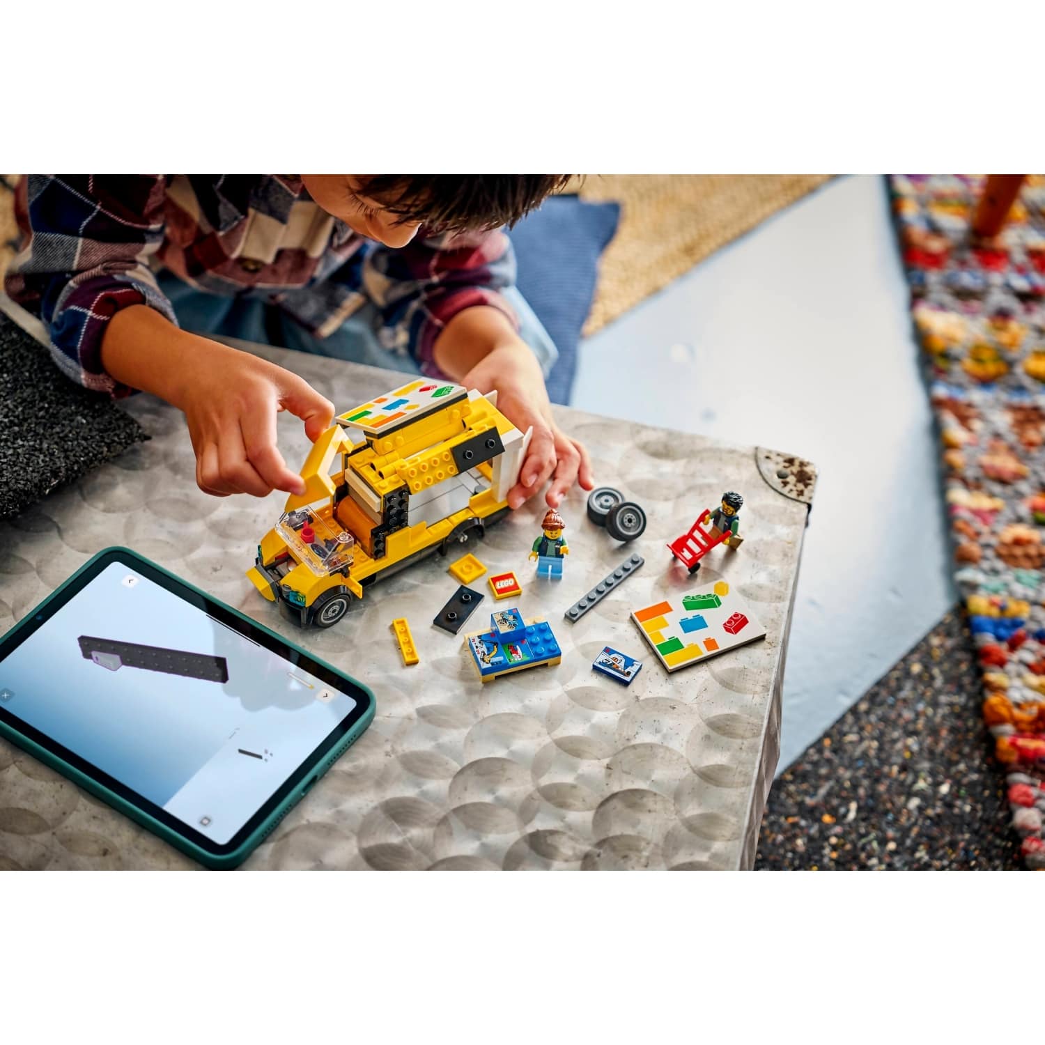 LEGO 60500 The LEGO Van - City