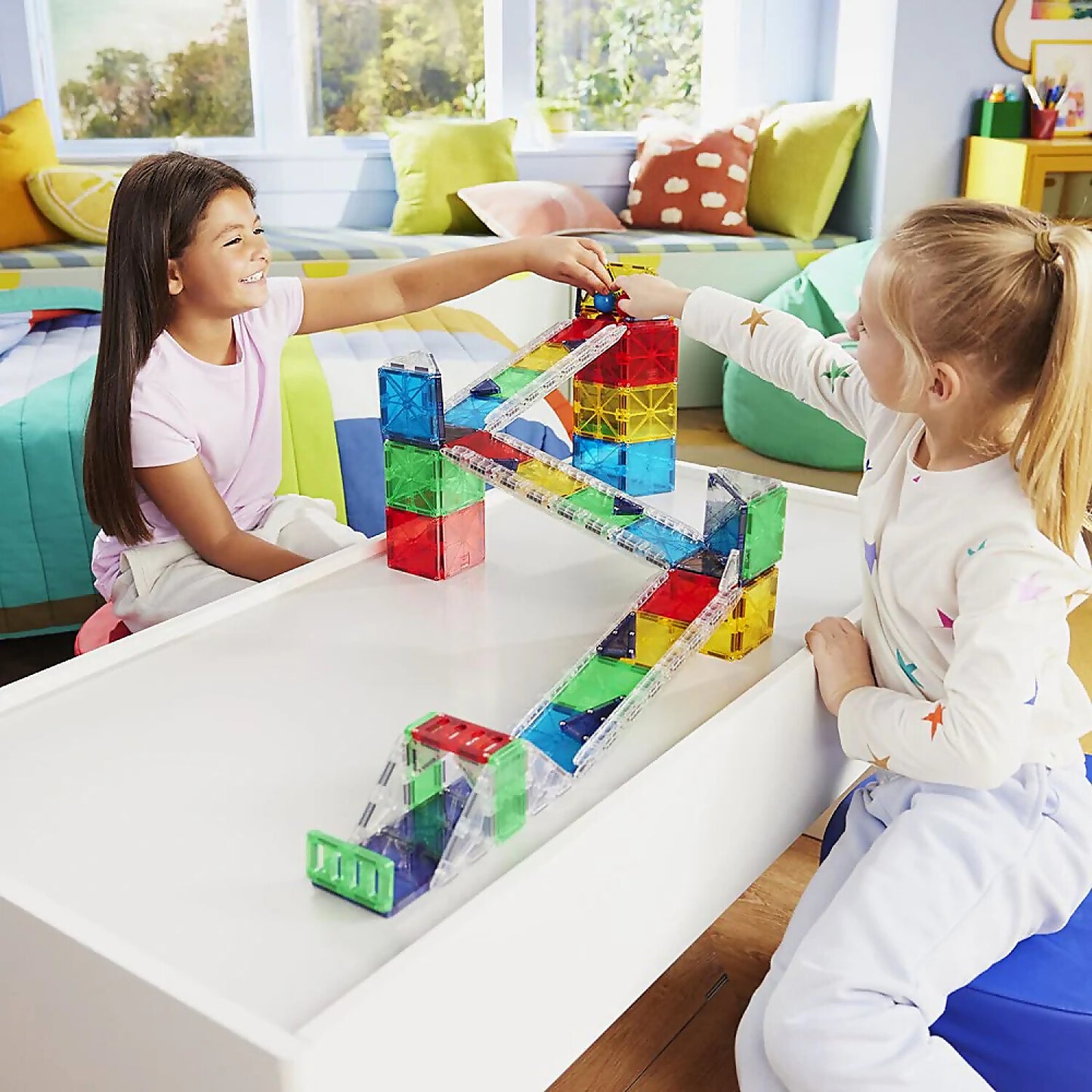 Magna-Tiles - Rail Racers Deluxe 90pce Magnetic Construction Set - Johnco