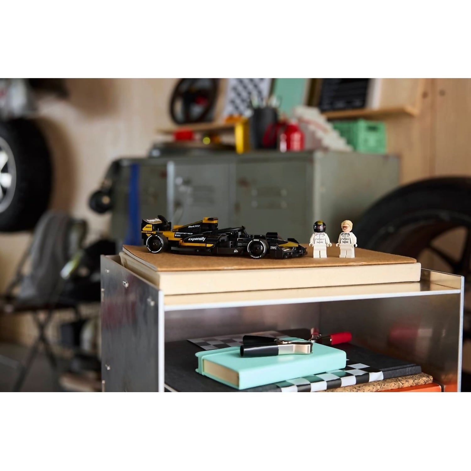 LEGO 77252 APXGP Team Race Car from F1 The Movie - Speed Champions