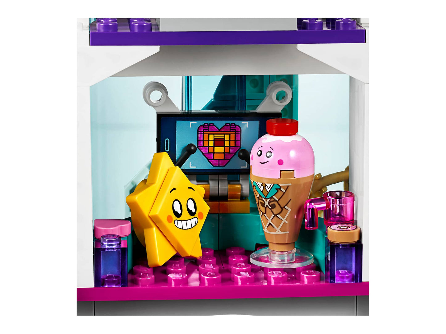 LEGO 70838 Queen Watevra's ‘So-Not-Evil' Space Palace - THE LEGO MOVIE 2