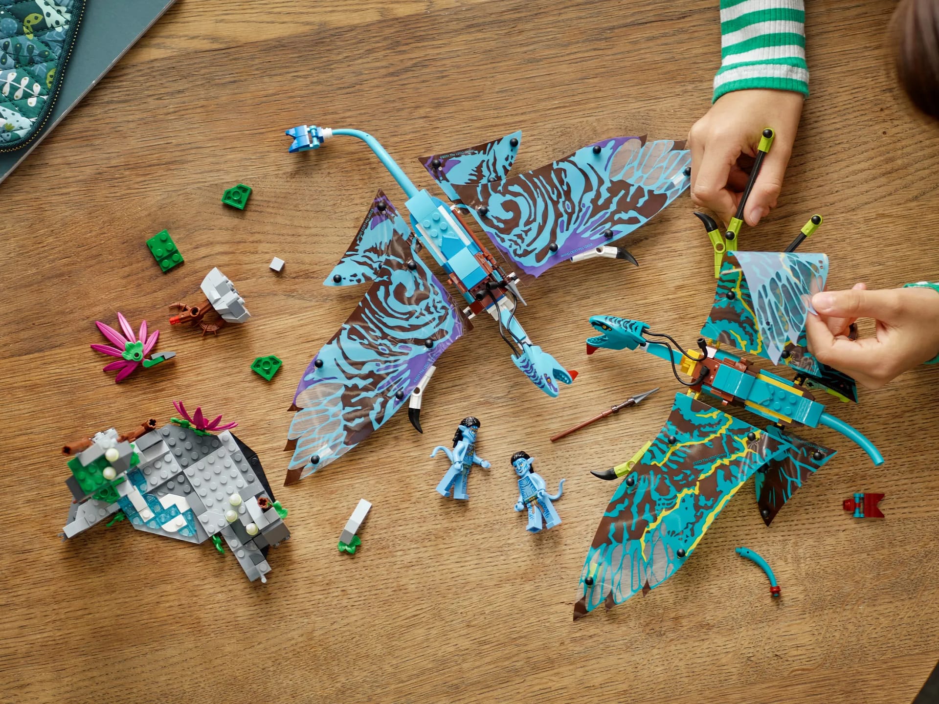 LEGO 75572 Jake and Neytiri s First Banshee Flight - Avatar