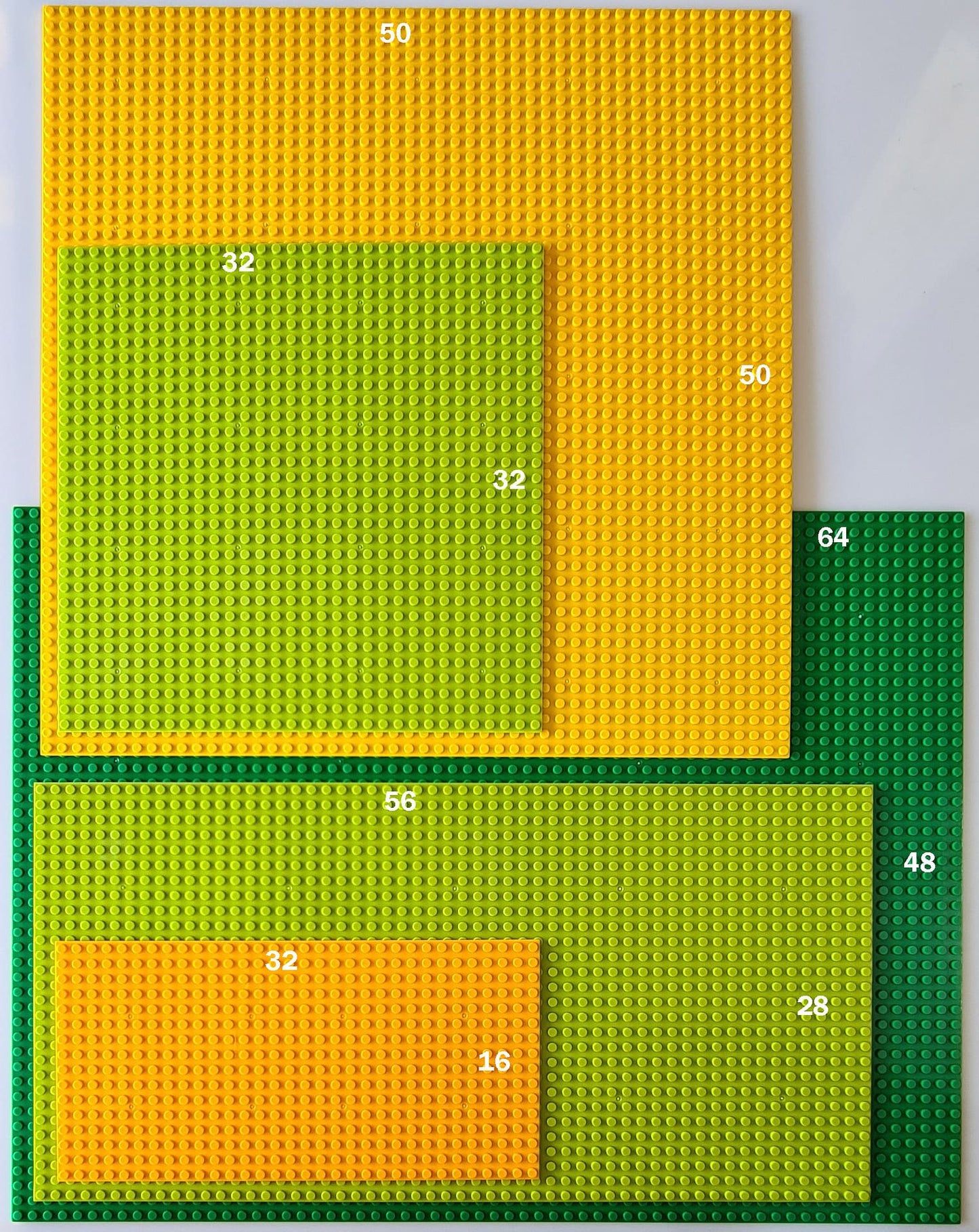 BASEPLATE 32x32 Studs Yellow Generic