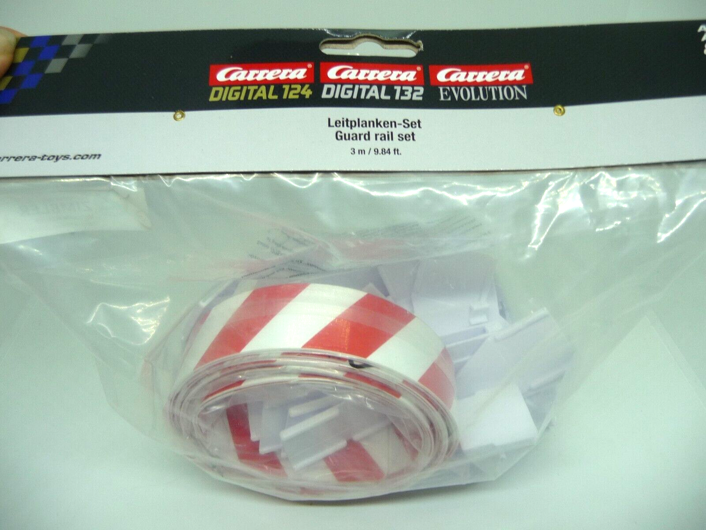 Carrera 1:24 Track Accessories - Red and White Stripe Guard Rail 3mtrs
