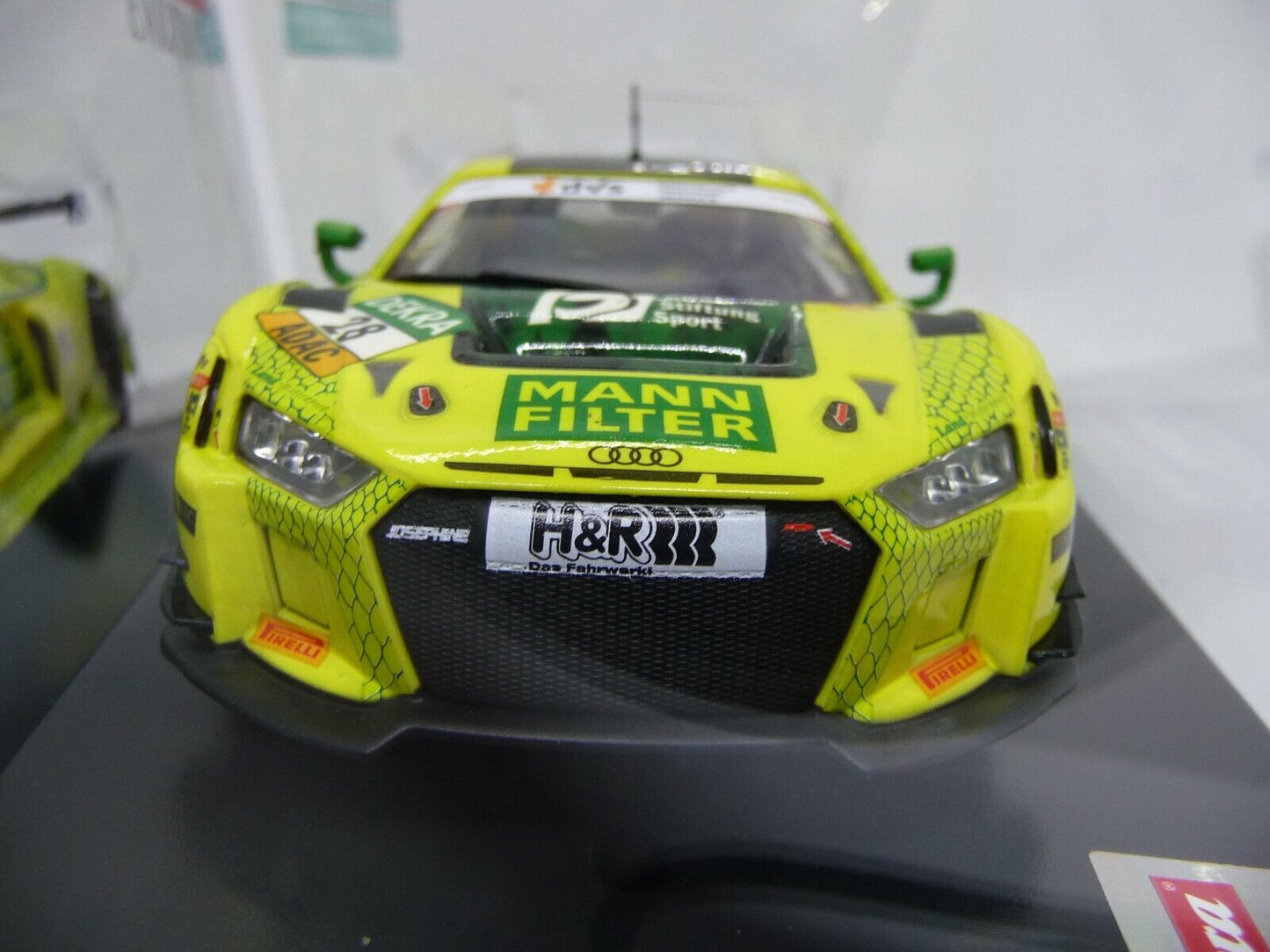 Carrera Evolution 1:32 - AUDI R8 LMS GT3 MANN FILTER land MS No.28 - Slot Car Also Suits Scalextric